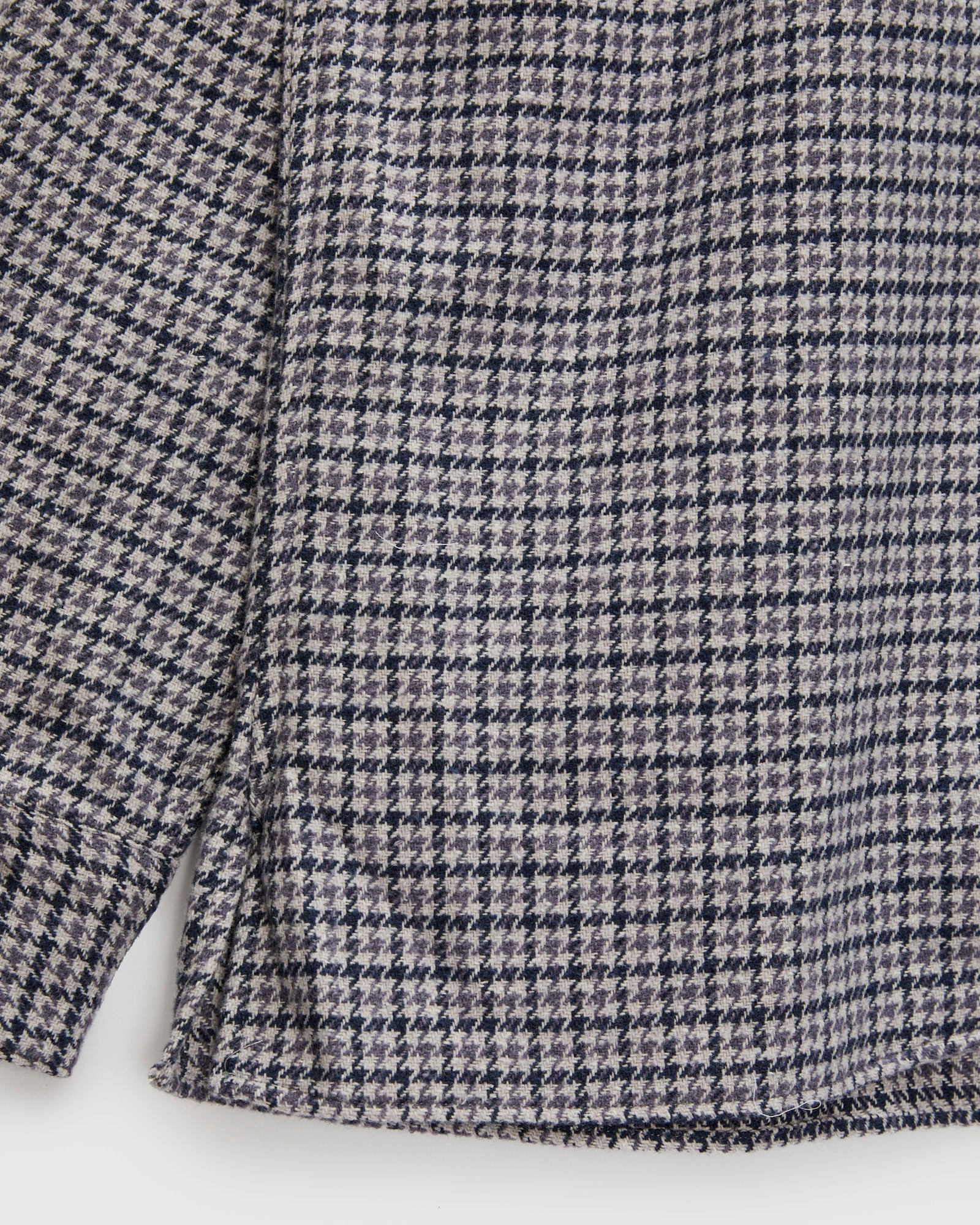 Houndstooth Check Camp Shirt in Lavender - Image 7