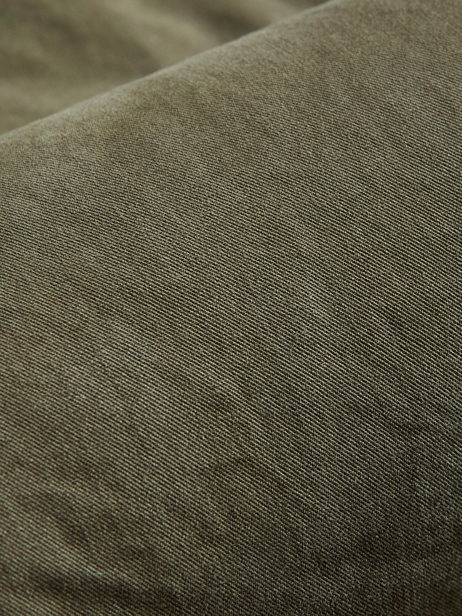 Huntly Jacket in Dark Olive - Image 9