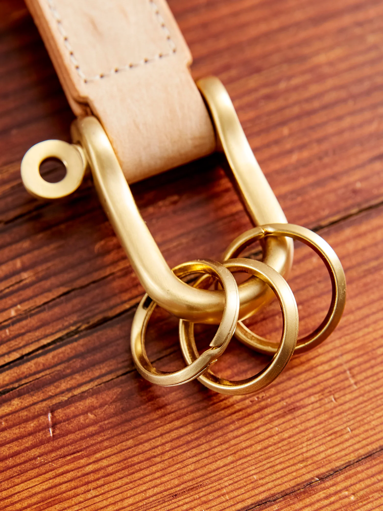 Key Shackle in Natural - Image 2