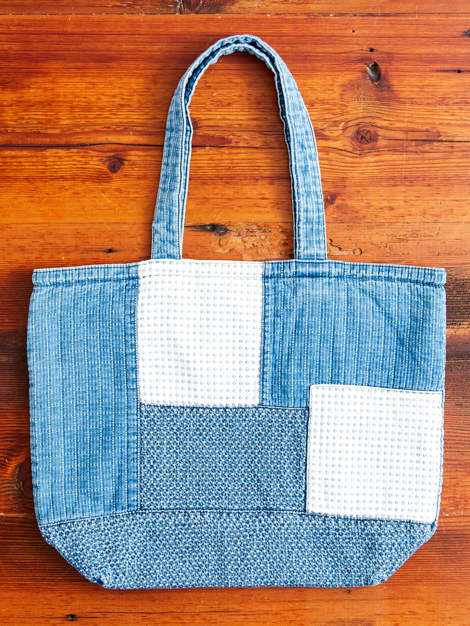 Large Boro Patchwork Tote Bag in 3-Year Wash - Image 6