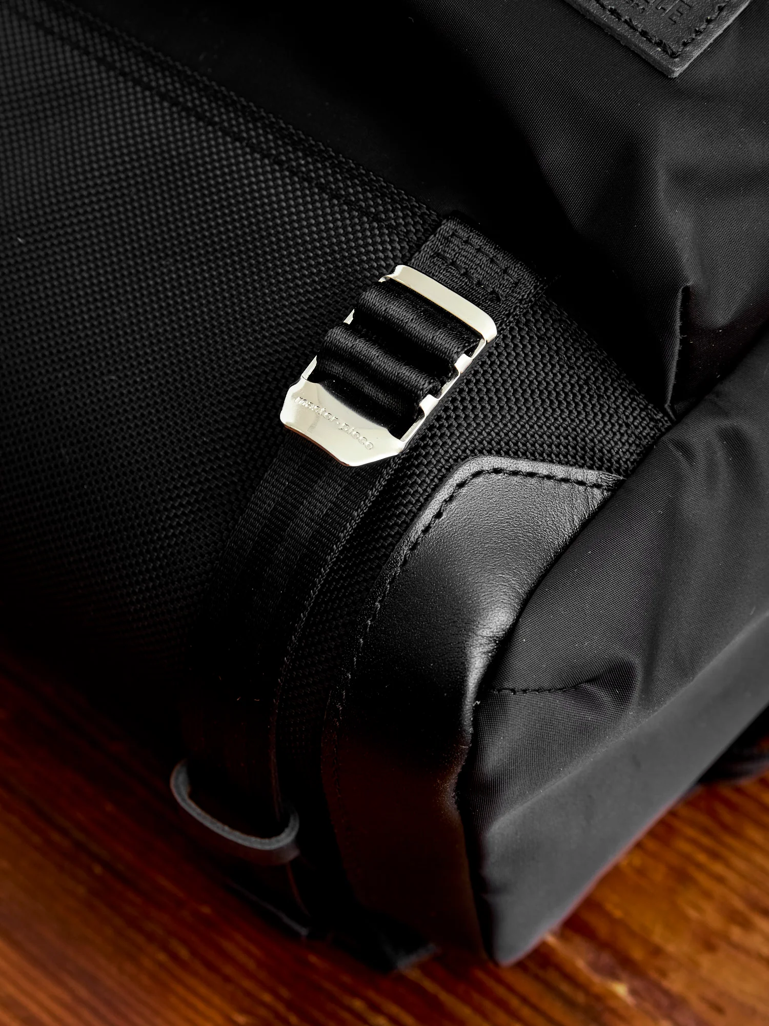 Lightning Zip Backpack in Black - Image 4