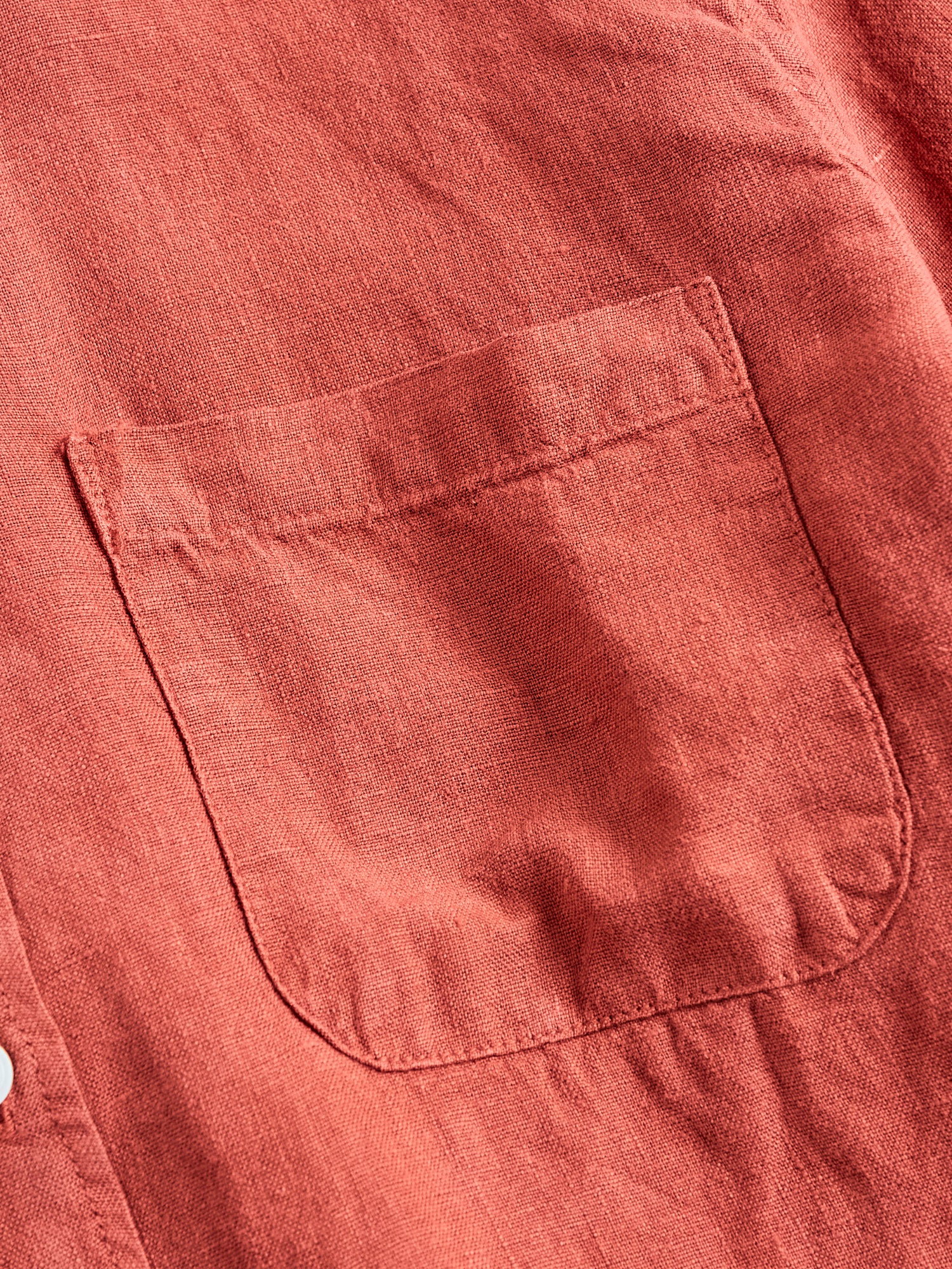 Linen Button-Up Shirt in Terracota - Image 4