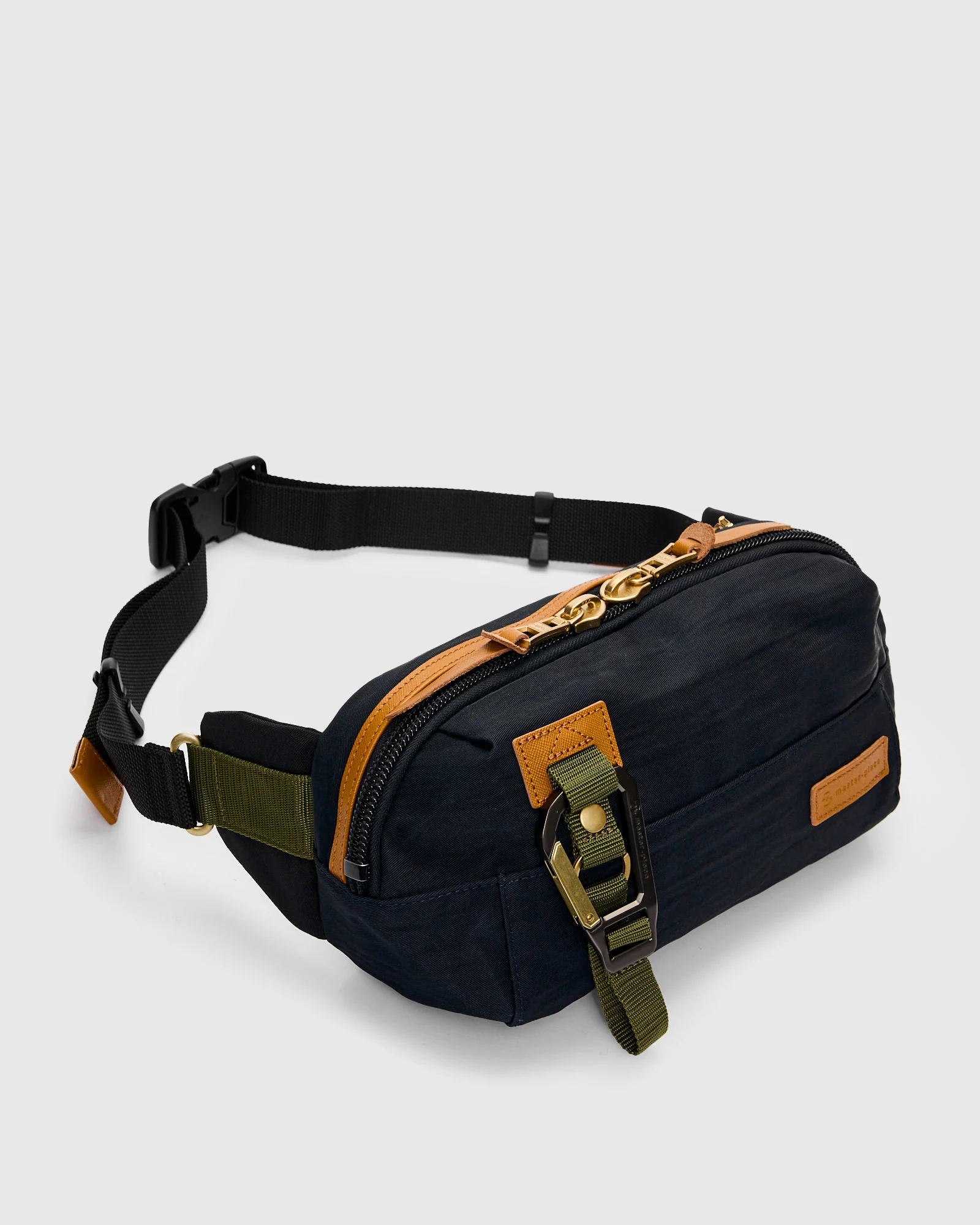 Link Waist Bag v2 in Navy - Image 4
