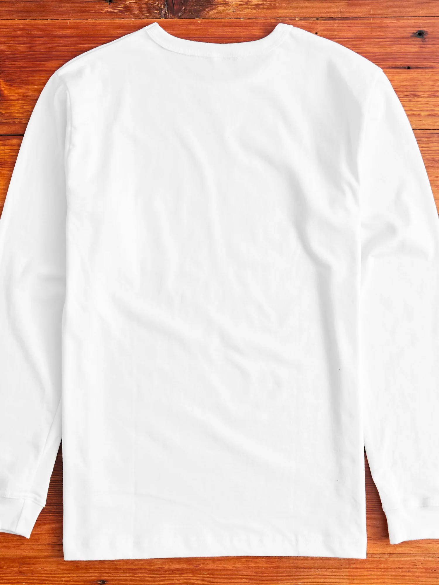 Long Sleeve Pocket T-Shirt in White - Image 7