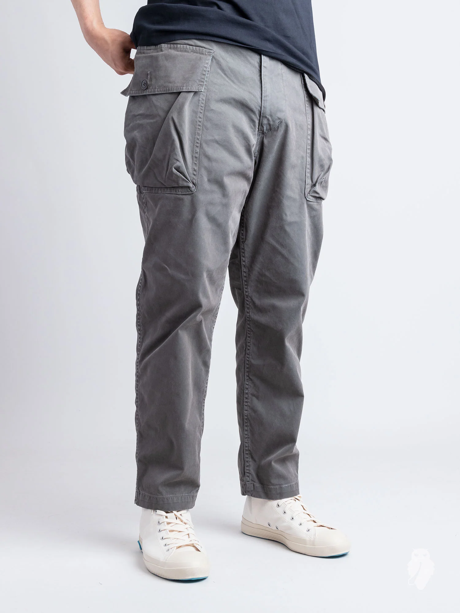 M43 Trousers in Charcoal - Image 2