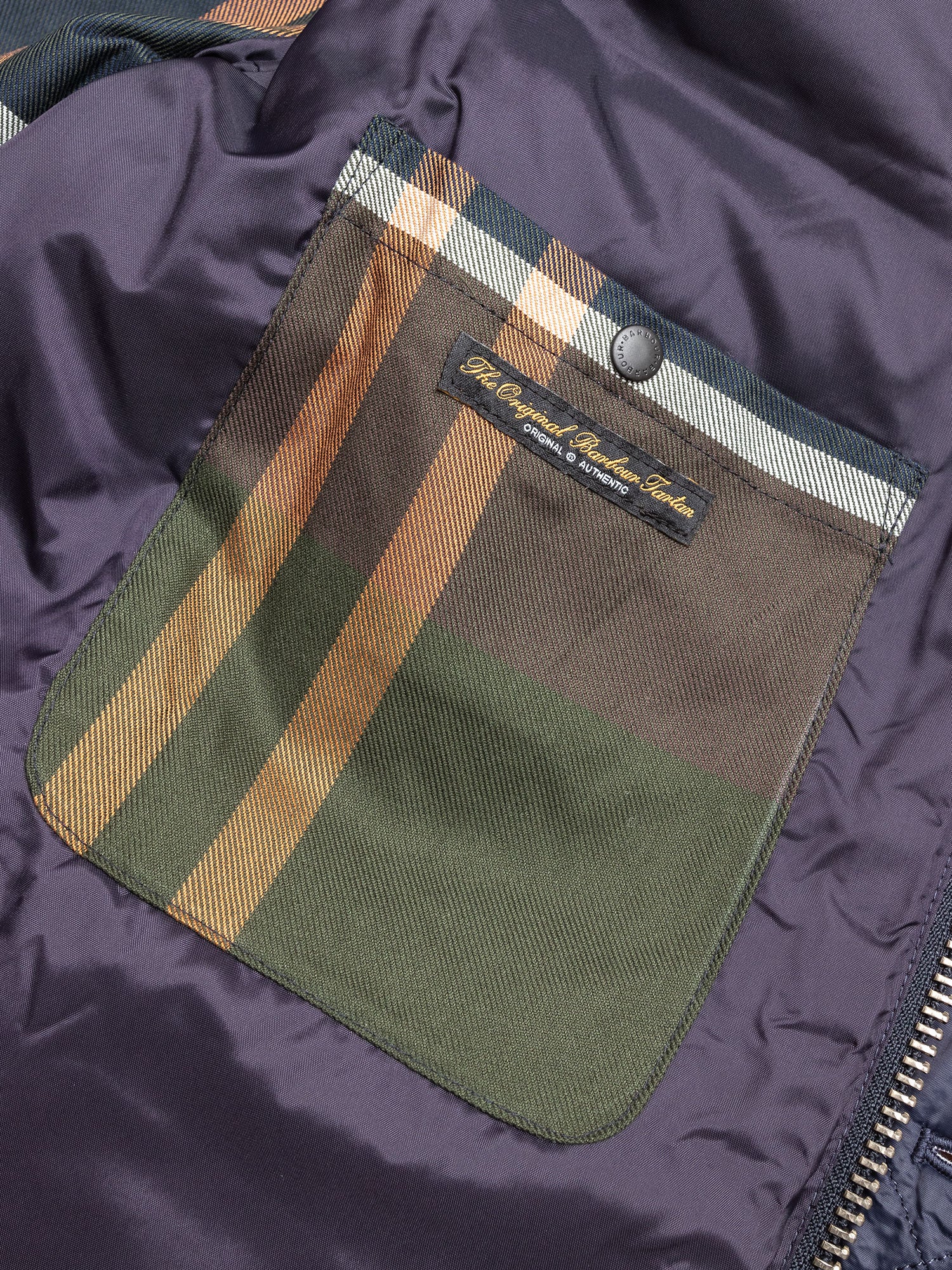 "Maesbury" Quilt Jacket in Navy - Image 10