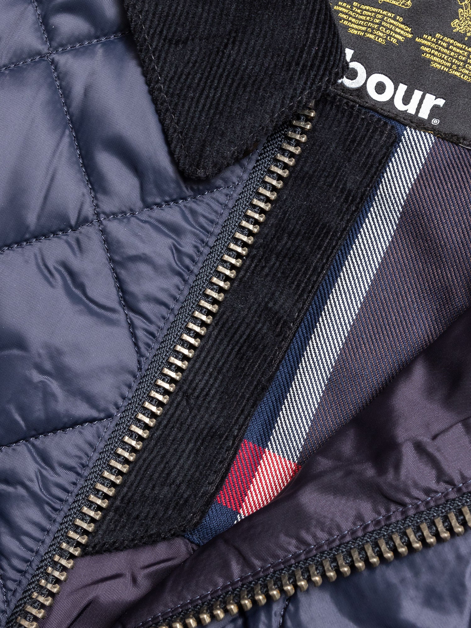"Maesbury" Quilt Jacket in Navy - Image 11