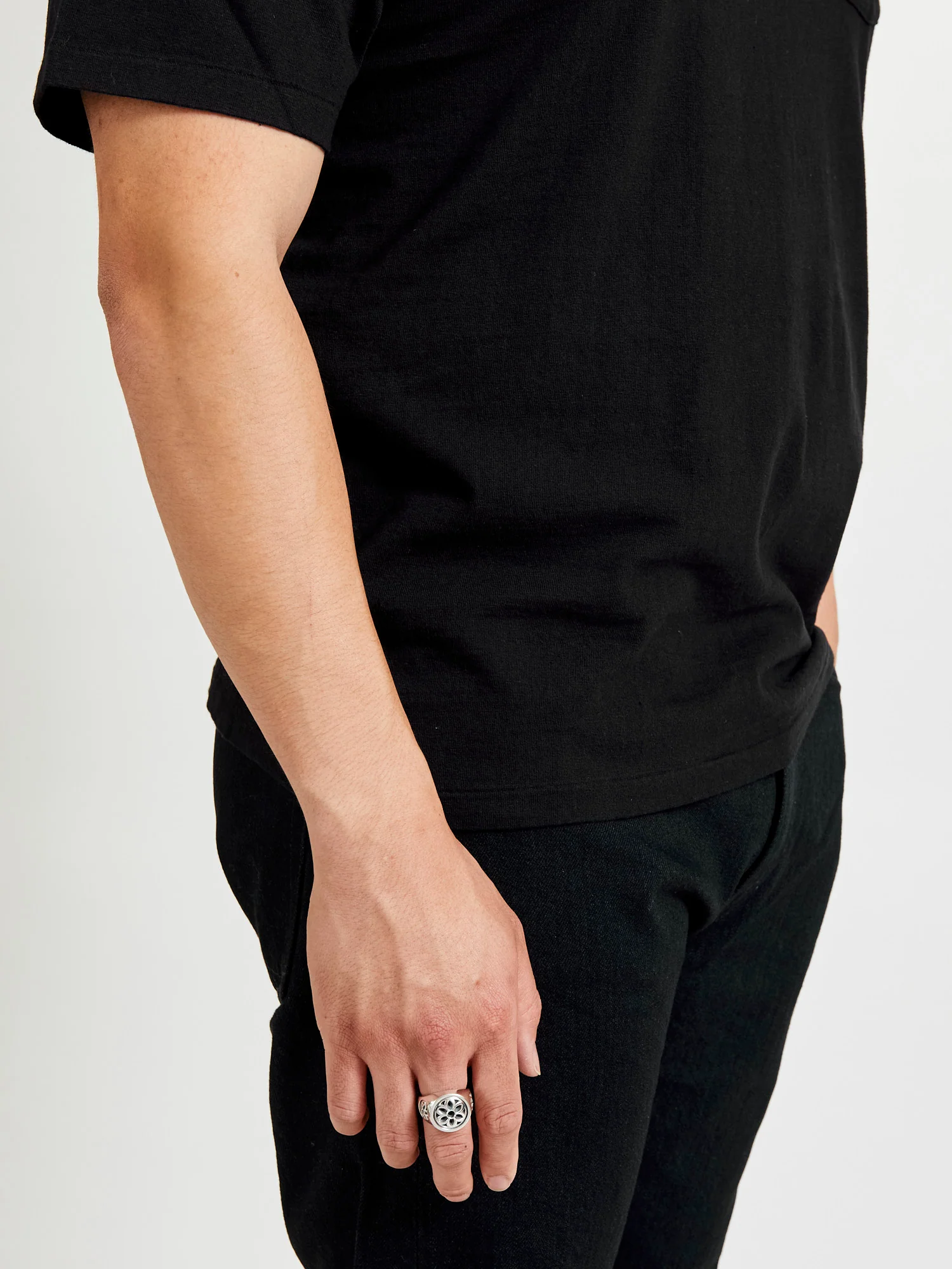 Medium Club Ring in Sterling Sliver - Image 7