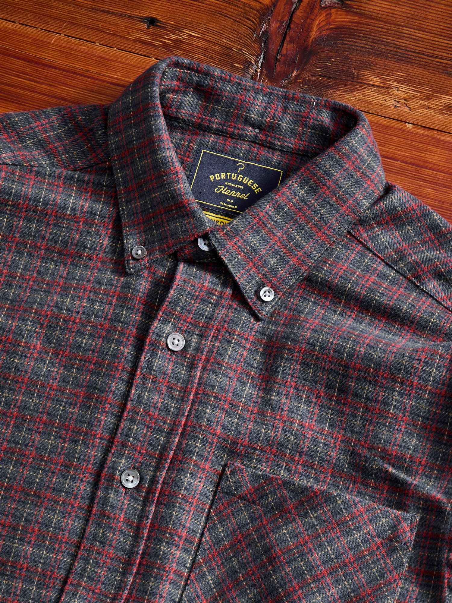 Minerva Button-Up Shirt in Grey - Image 3