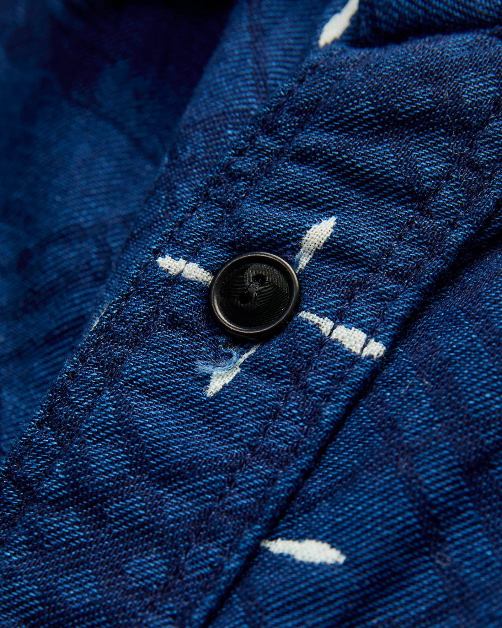 Narihirabishi Goldfish Pattern Jacquard Work Shirt in Indigo - Image 4