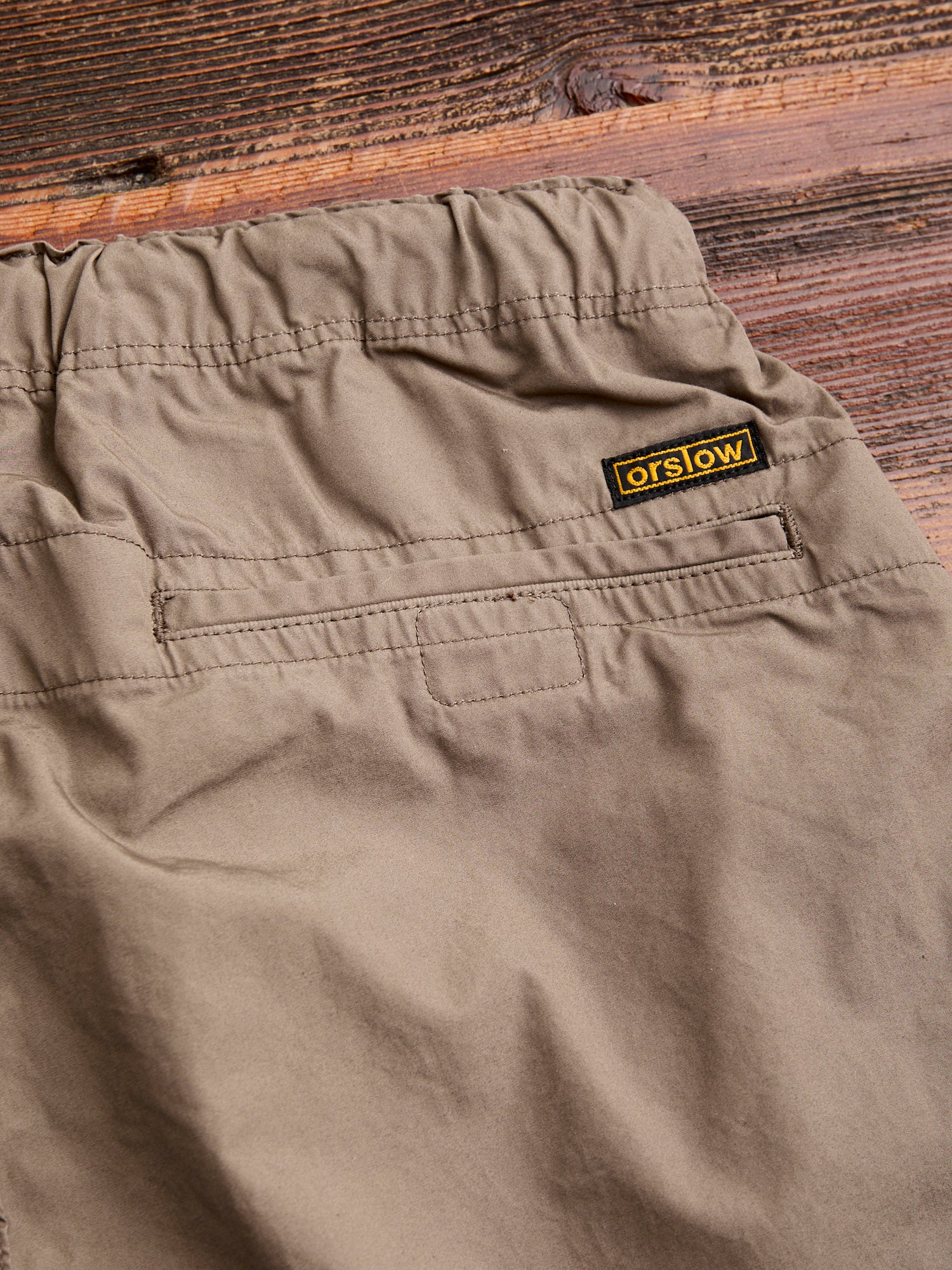 New Yorker Shorts in Greige - Image 9