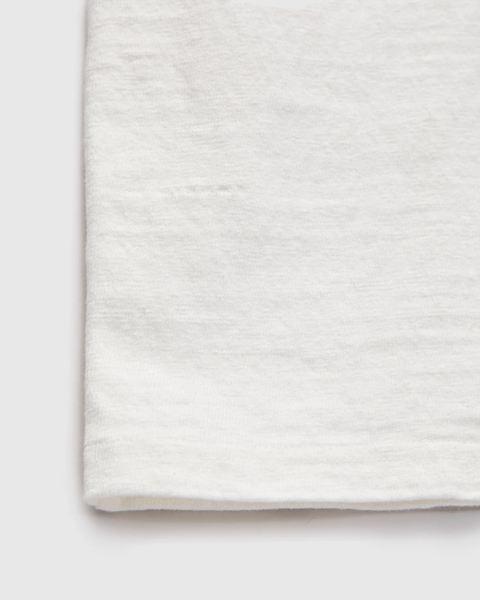 No. 8 Slub Nep Short Sleeve T-Shirt in White - Image 5