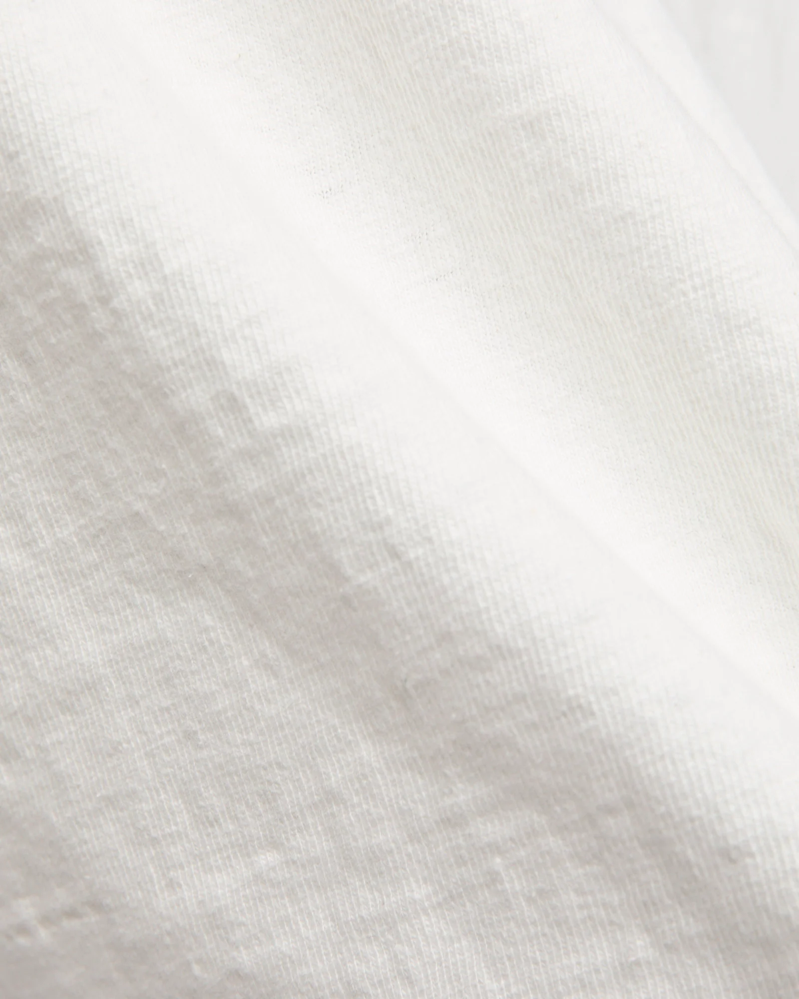 No. 8 Slub Nep Short Sleeve T-Shirt in White - Image 6