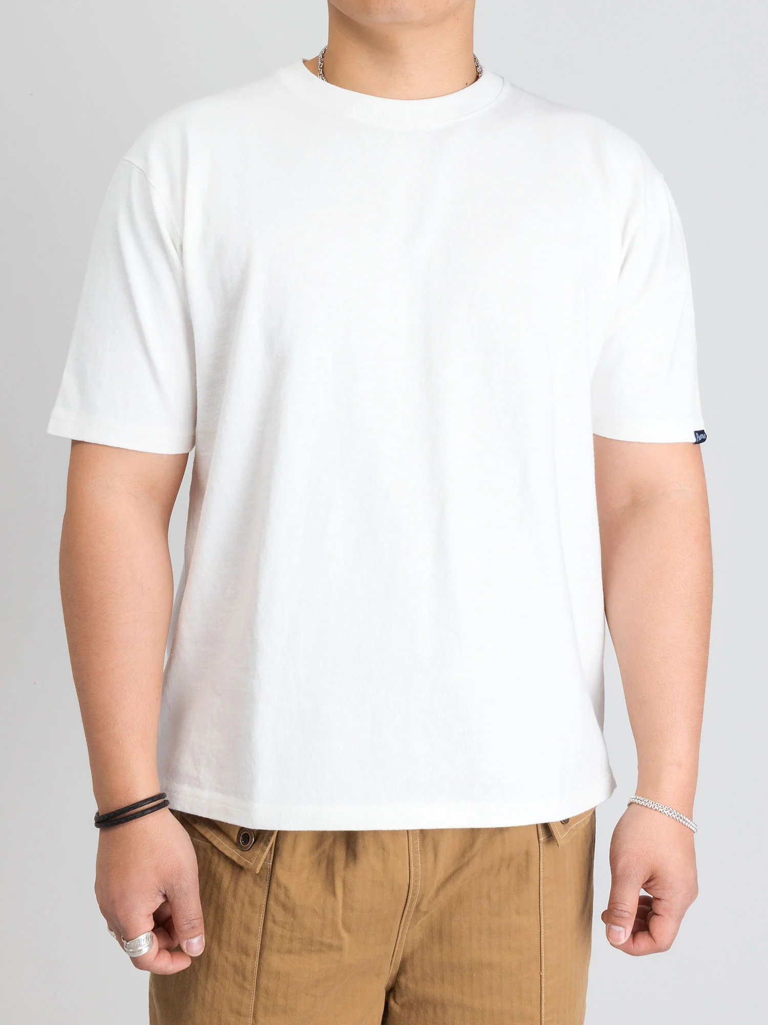 Original T-Shirt in Off White - Image 2