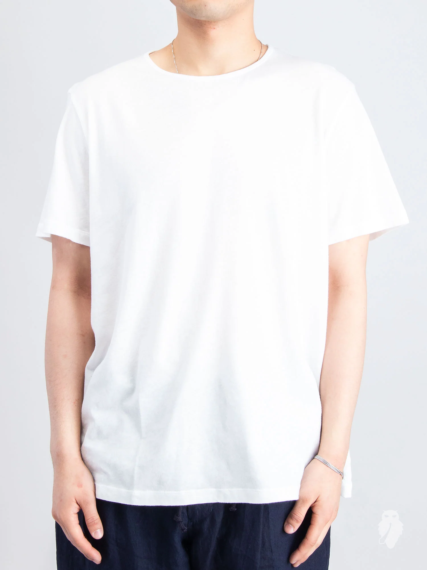 U-Neck T-Shirt in Optic White - Image 2