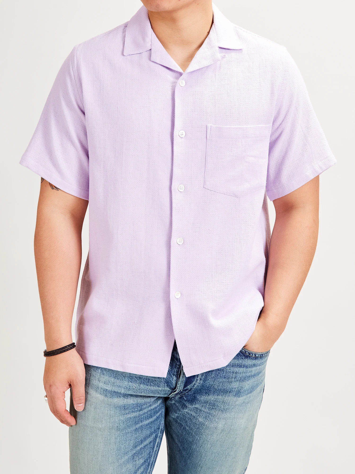 Pique Button-Up Shirt in Lavanda - Image 2