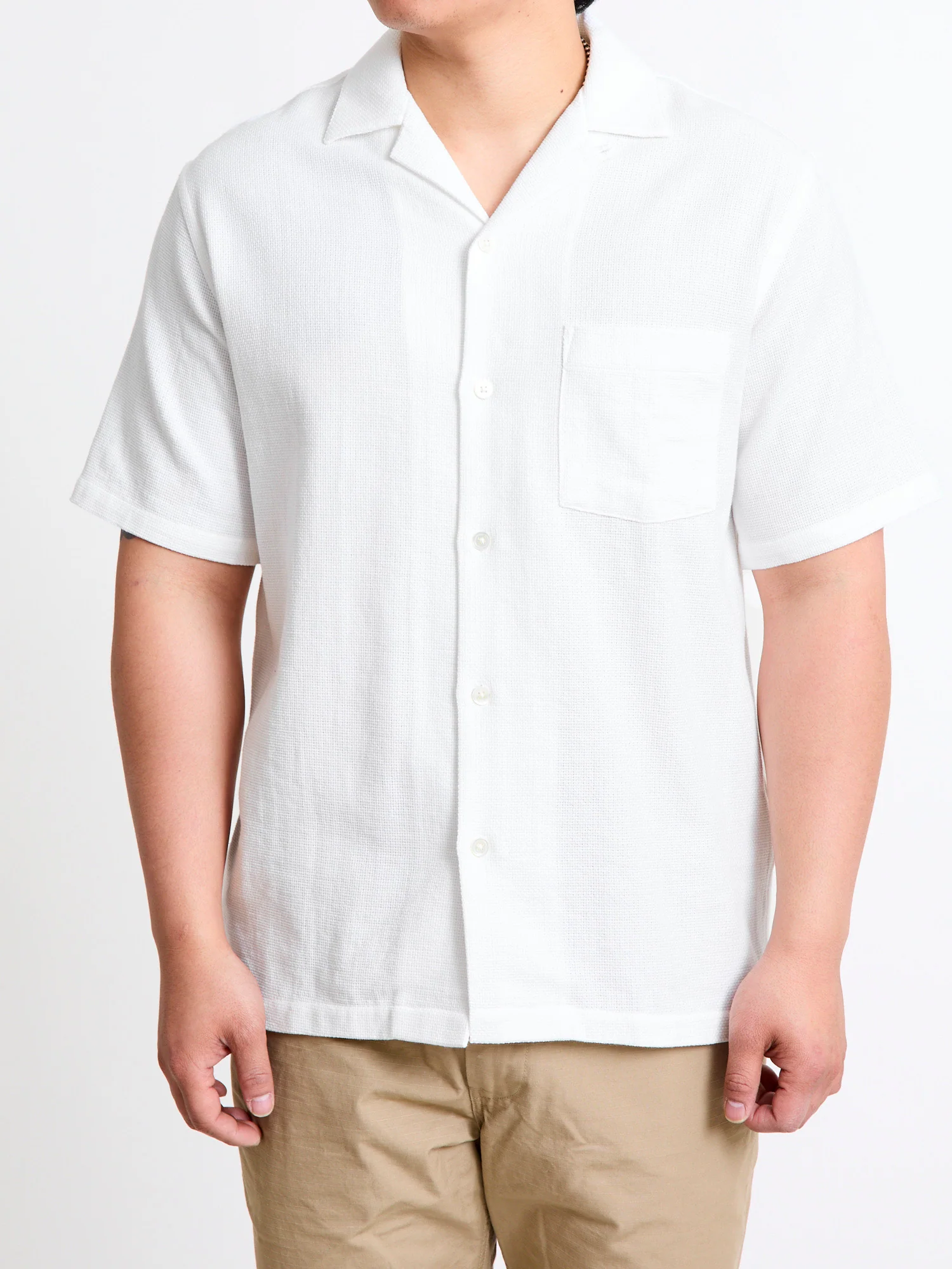 Pique Button-Up Shirt in White - Image 2