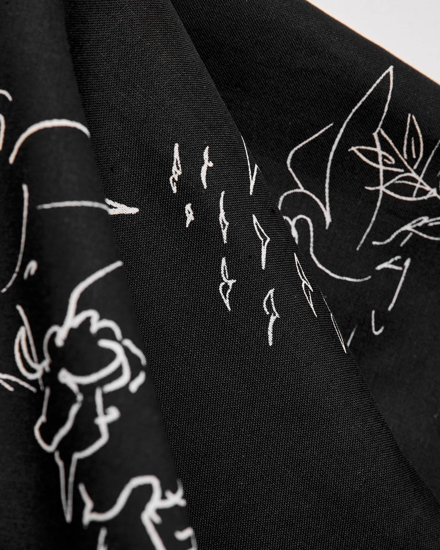 Printed Bandana in Black Zoo Animals - Image 3