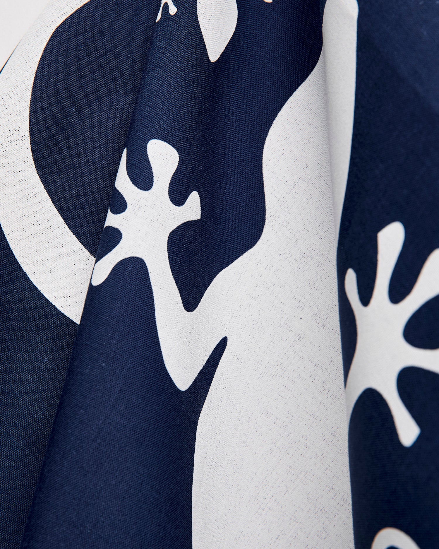 Printed Bandana in Navy Gecko - Image 3