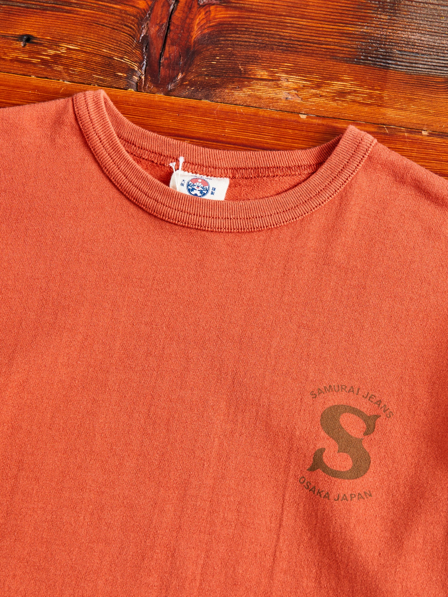 "Ranji" Inlay Loopwheel T-Shirt in Orange Red - Image 3