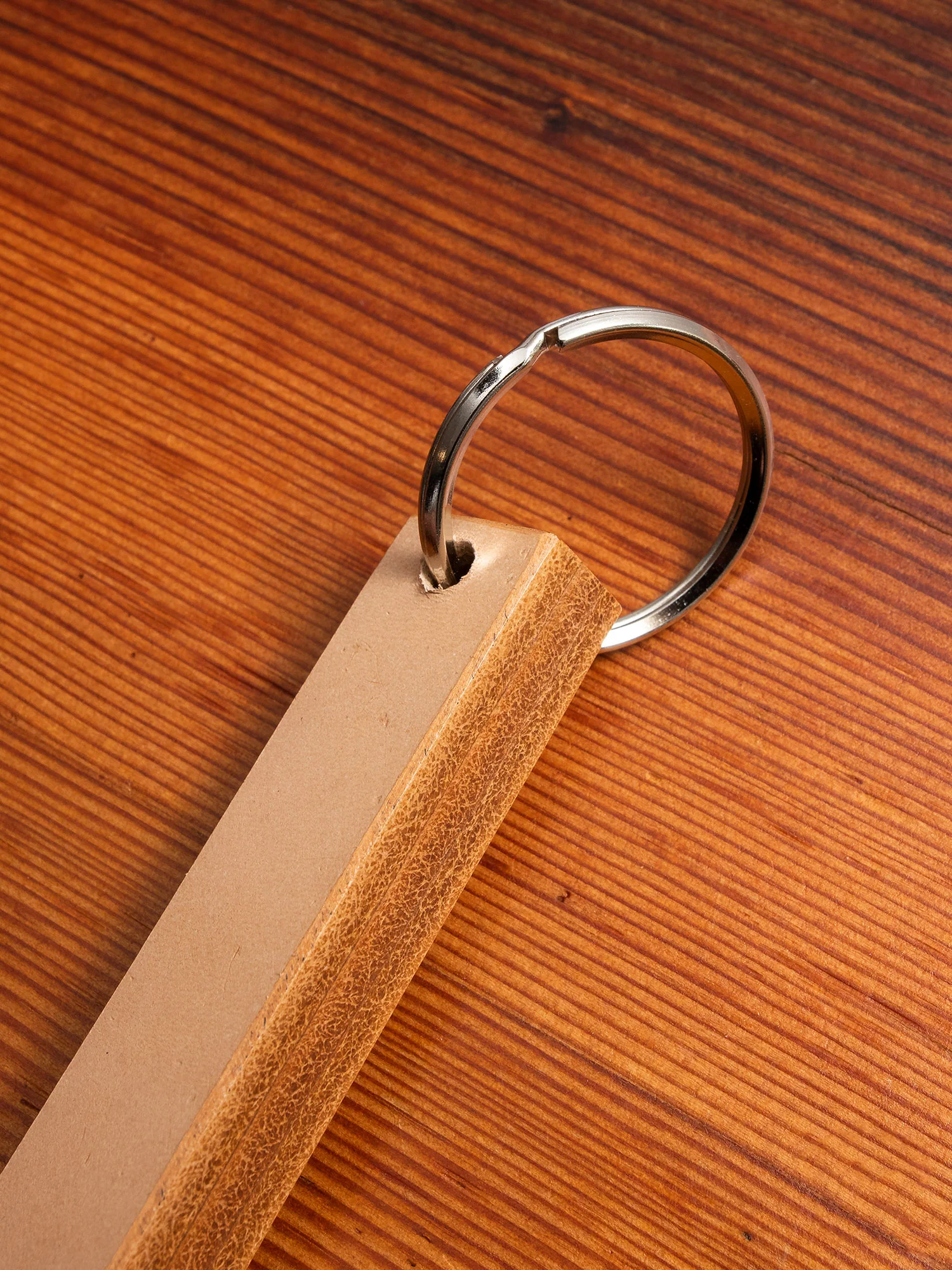 Riverside Key Fob in Natural - Image 3
