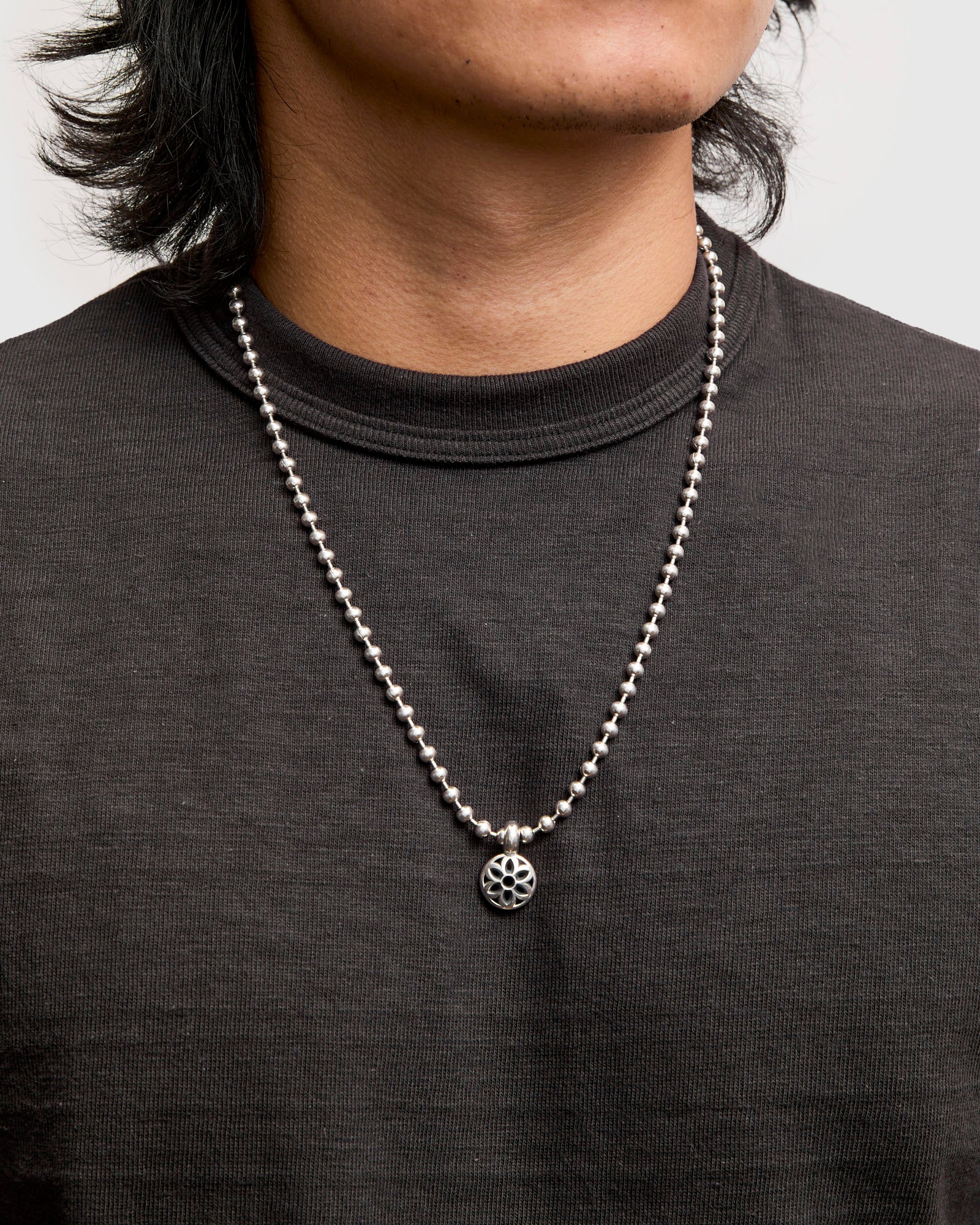 Rosette Disc Pendant in Sterling Silver - Image 2