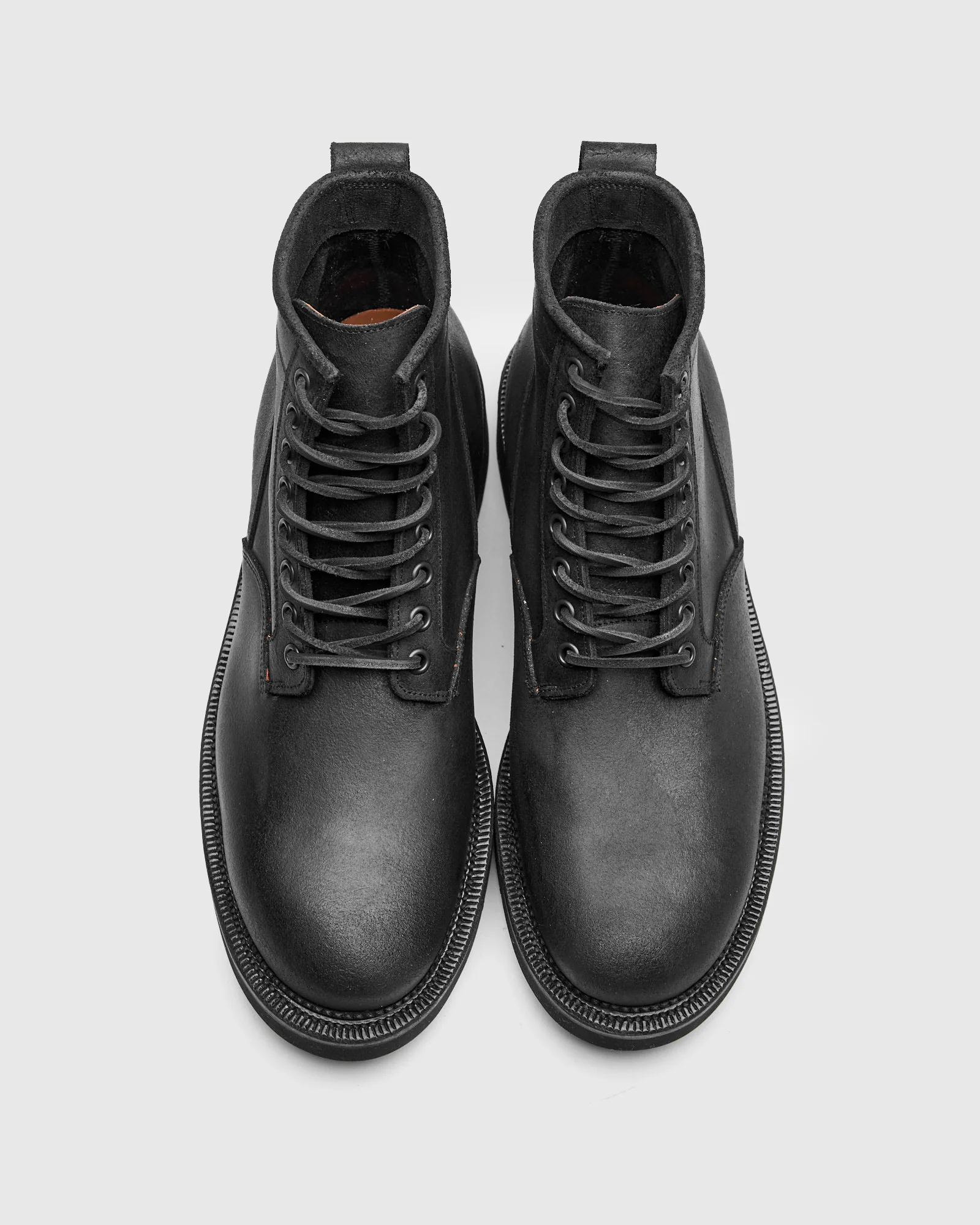 Scout Boot 1035 in Black Waxy Commander - Image 5