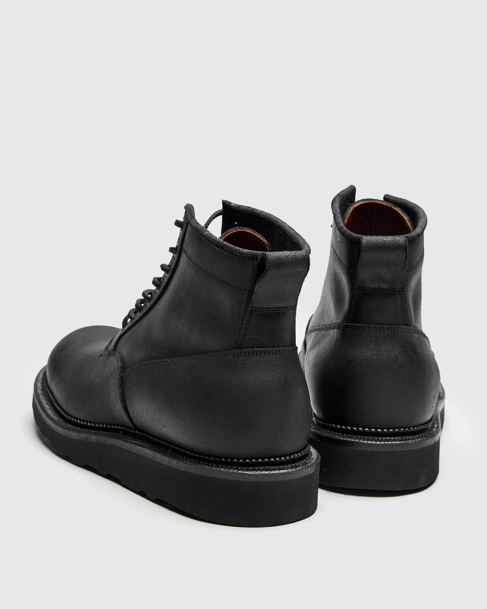 Scout Boot 1035 in Black Waxy Commander - Image 6