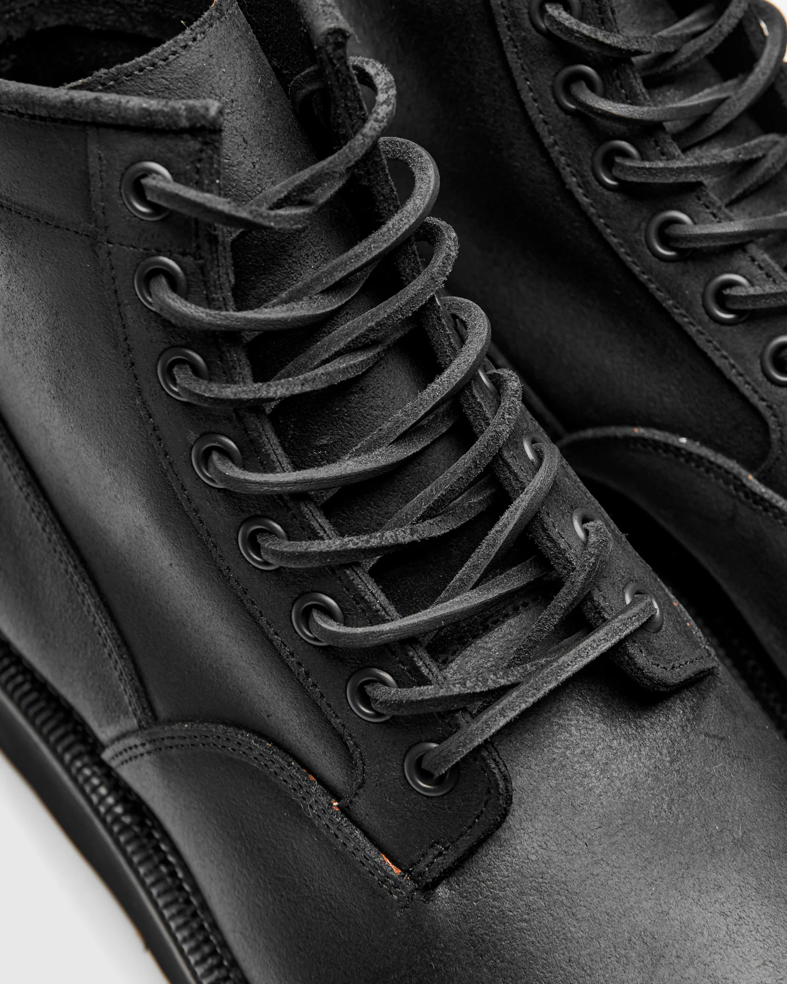 Scout Boot 1035 in Black Waxy Commander - Image 7