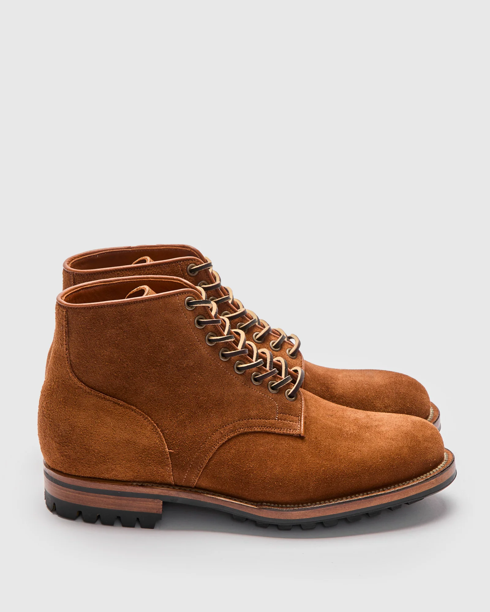 Service Boot 1035 in Aged Bark Chamois Roughout - Image 3