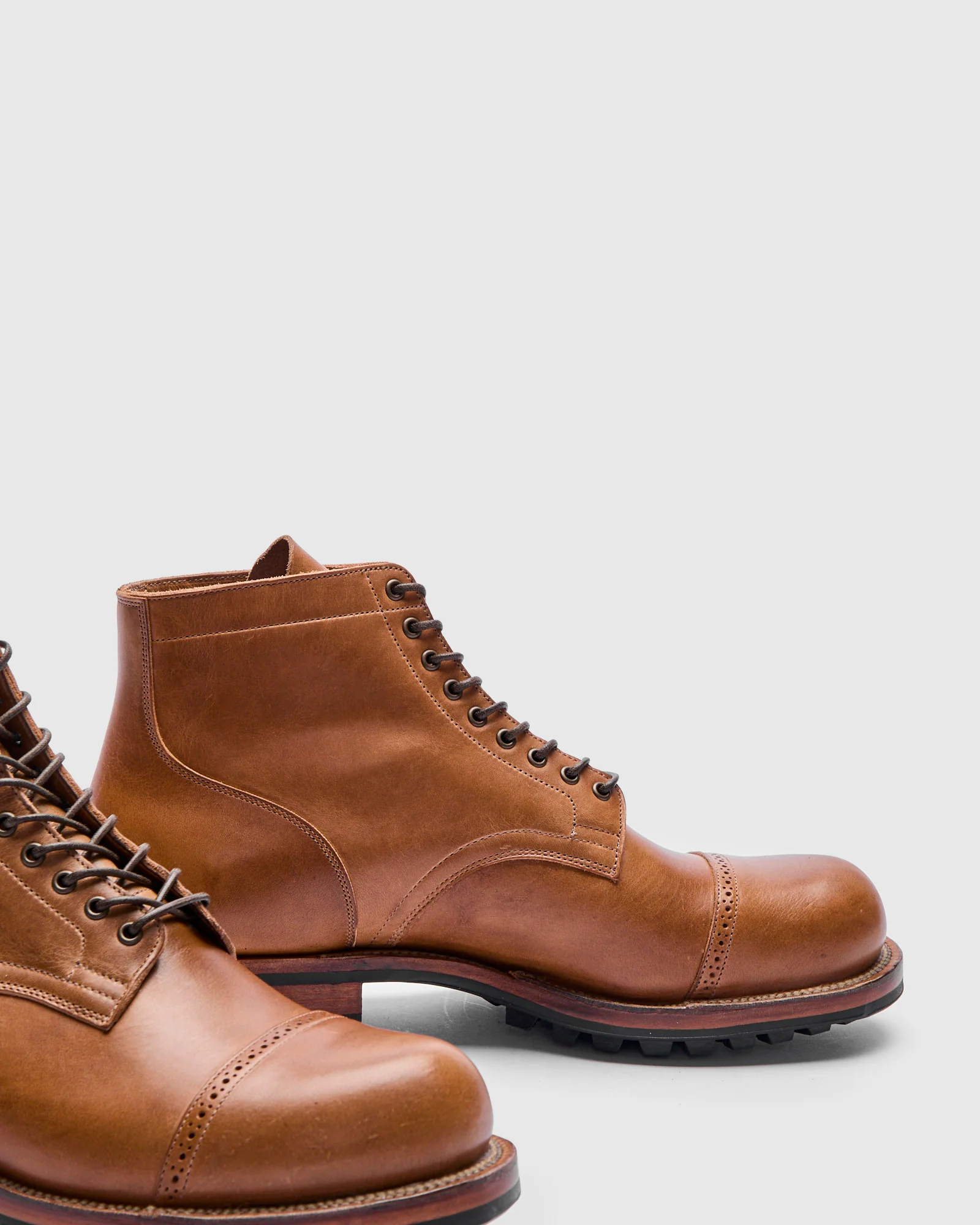 Service Boot 2040 in Natural Cypress - Image 4
