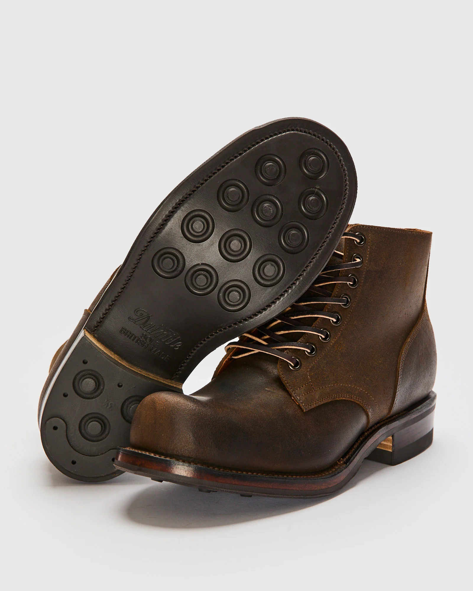 Service Boot 310 in Coyote Waxy Commander - Image 2