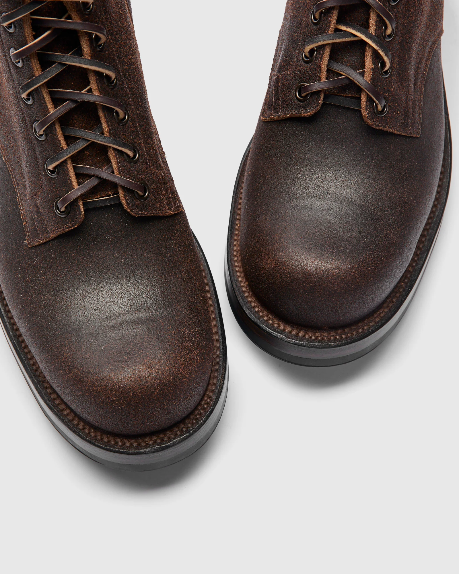 Service Boot 310 in Washed Brown Waxed Flesh - Image 8