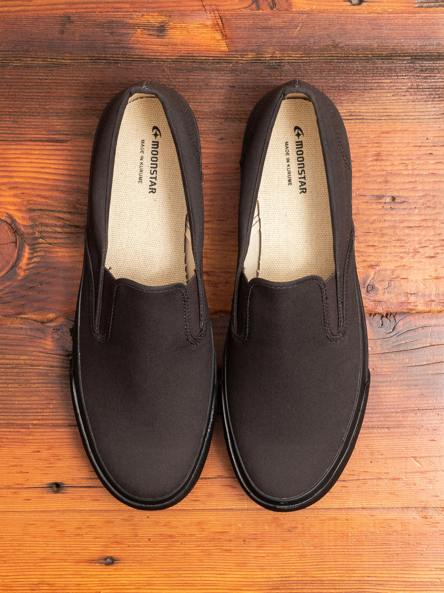 Sidegoa Slip-On Sneaker in Charcoal - Image 9