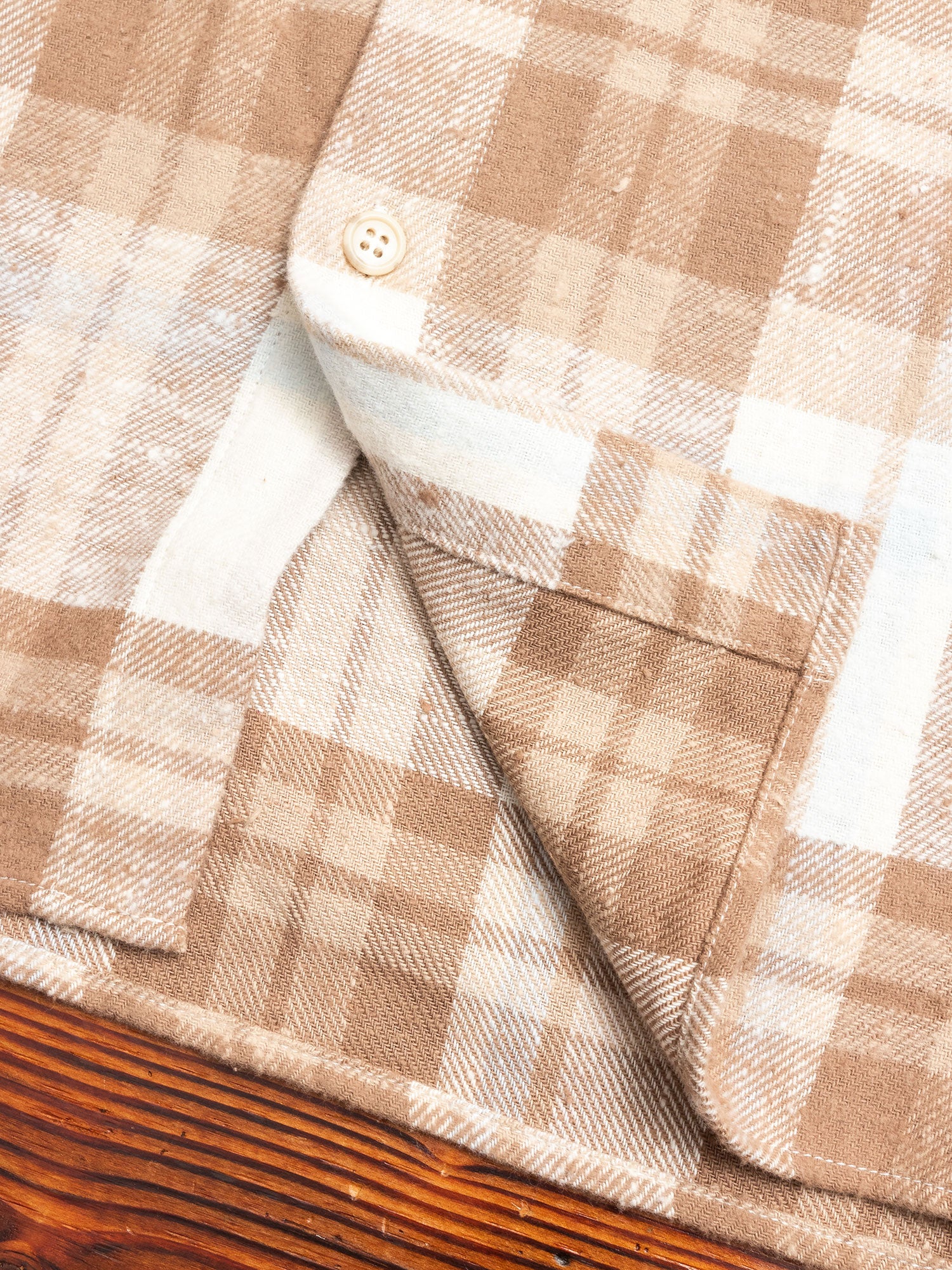 Sly Straight Hem Flannel in Carmel - Image 7