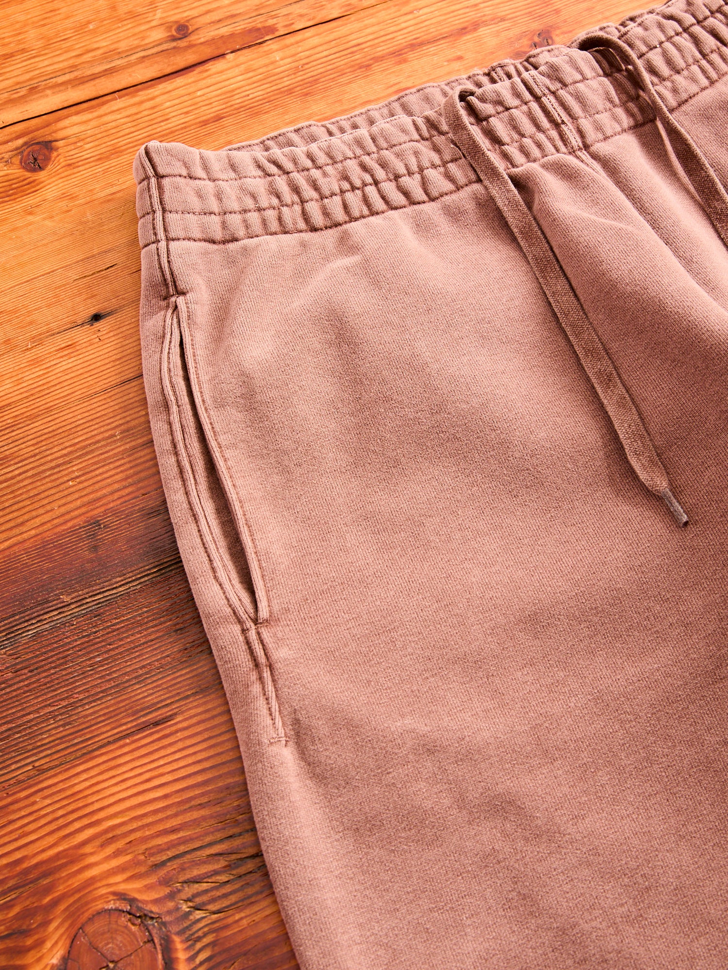 Special Finish Sweatpants in Brown - Image 5