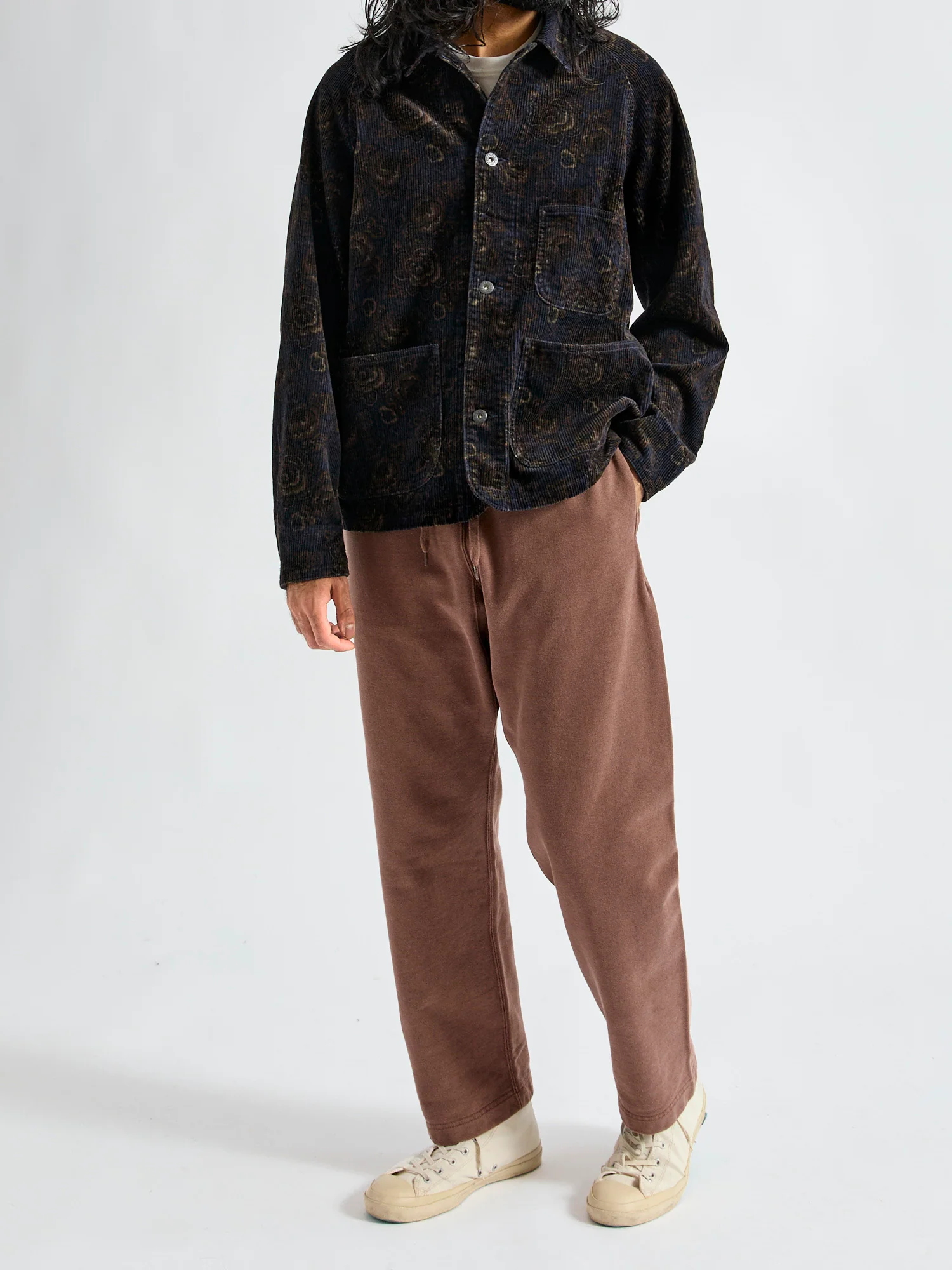 Special Finish Sweatpants in Brown - Image 9