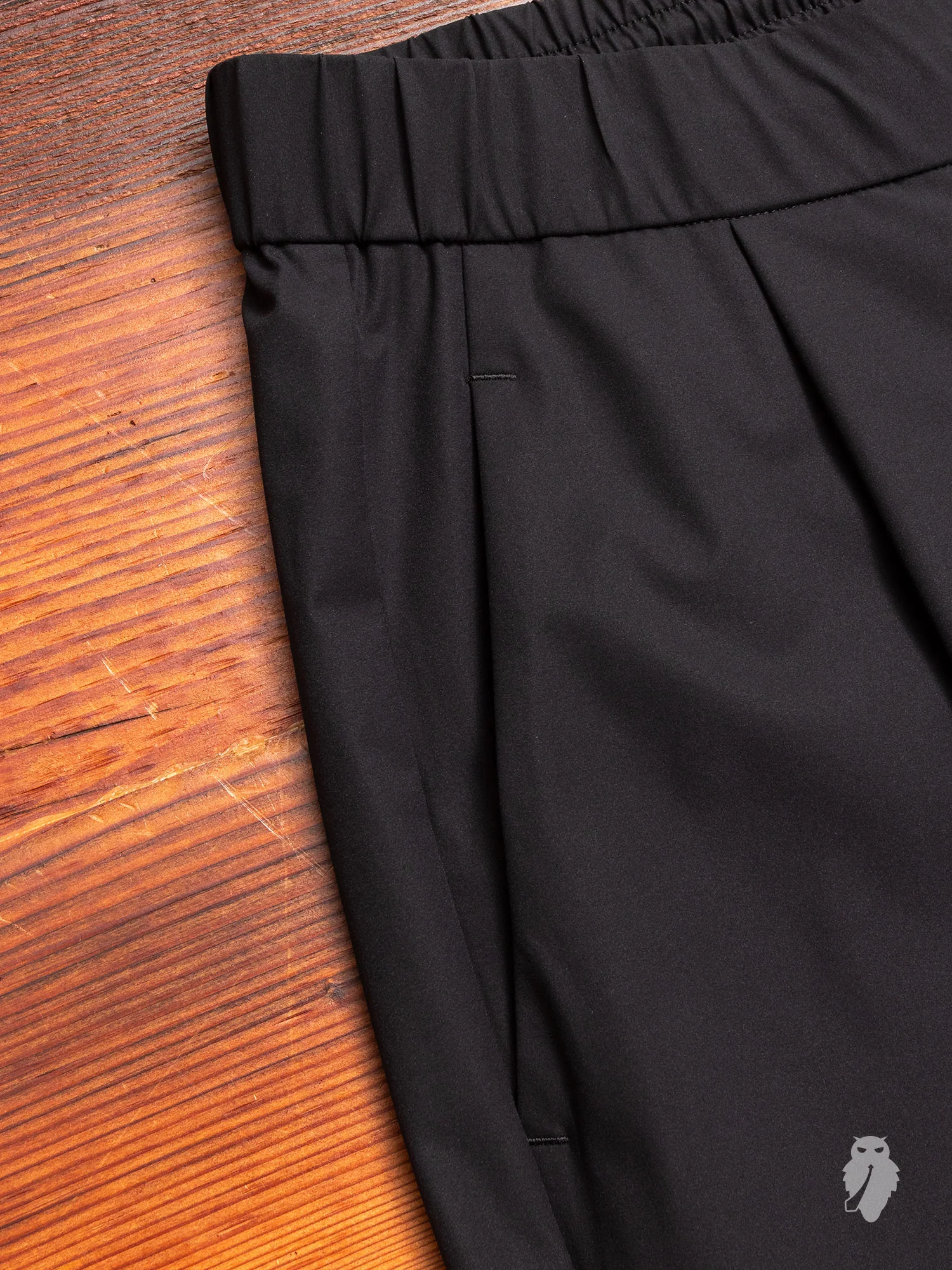 Stretch One Tack Easy Pants in Black - Image 4