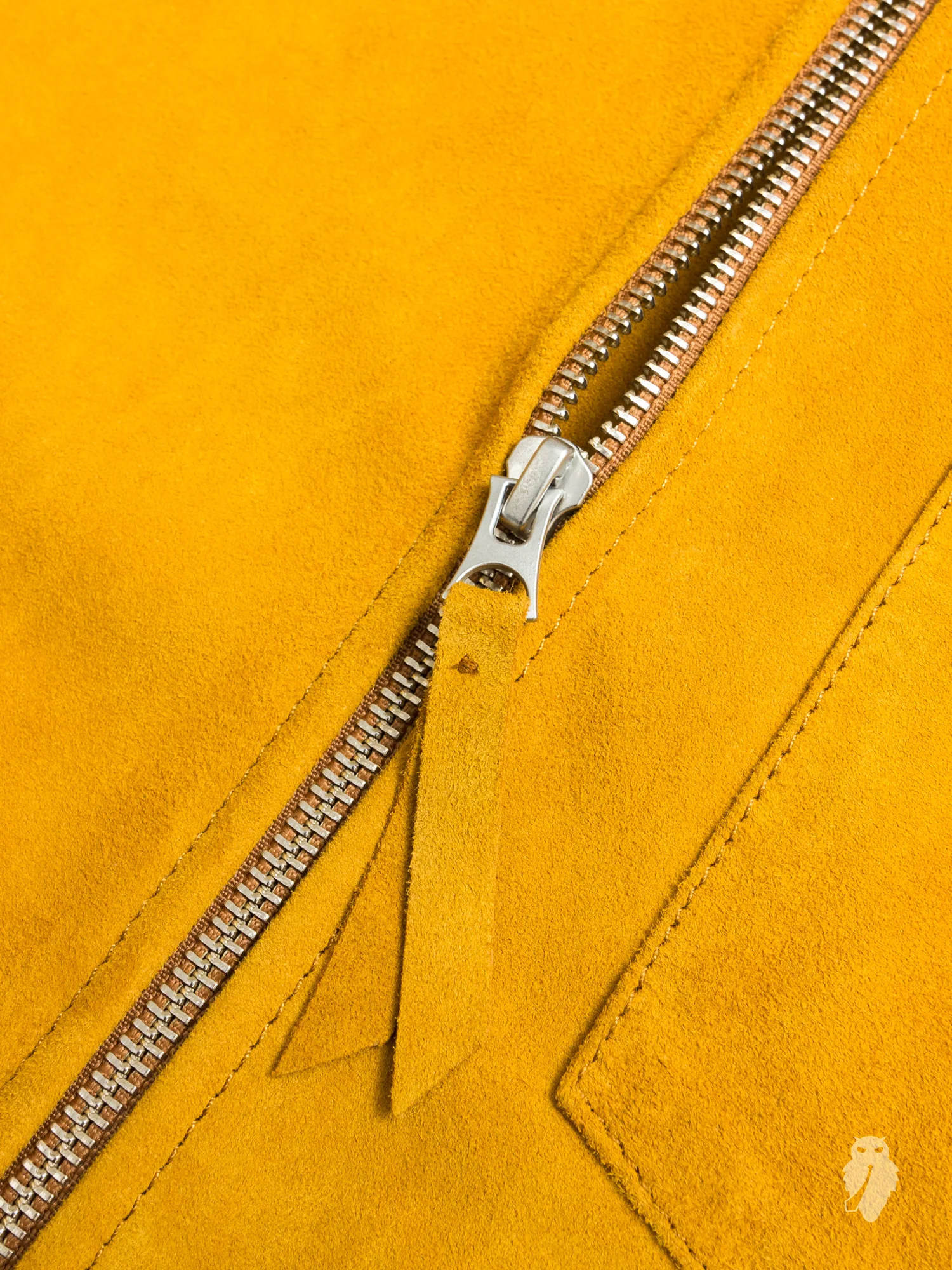 Suede Zip Shirt in Lion - Image 7