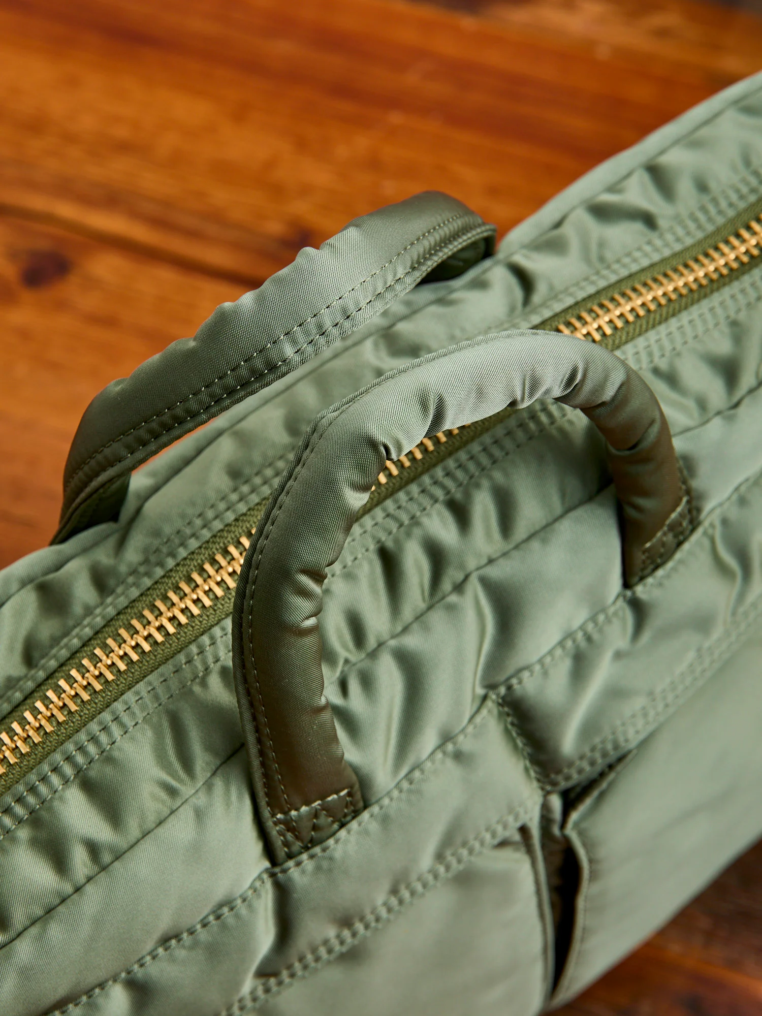 "Tanker" 2-Way Briefcase in Sage Green - Image 6