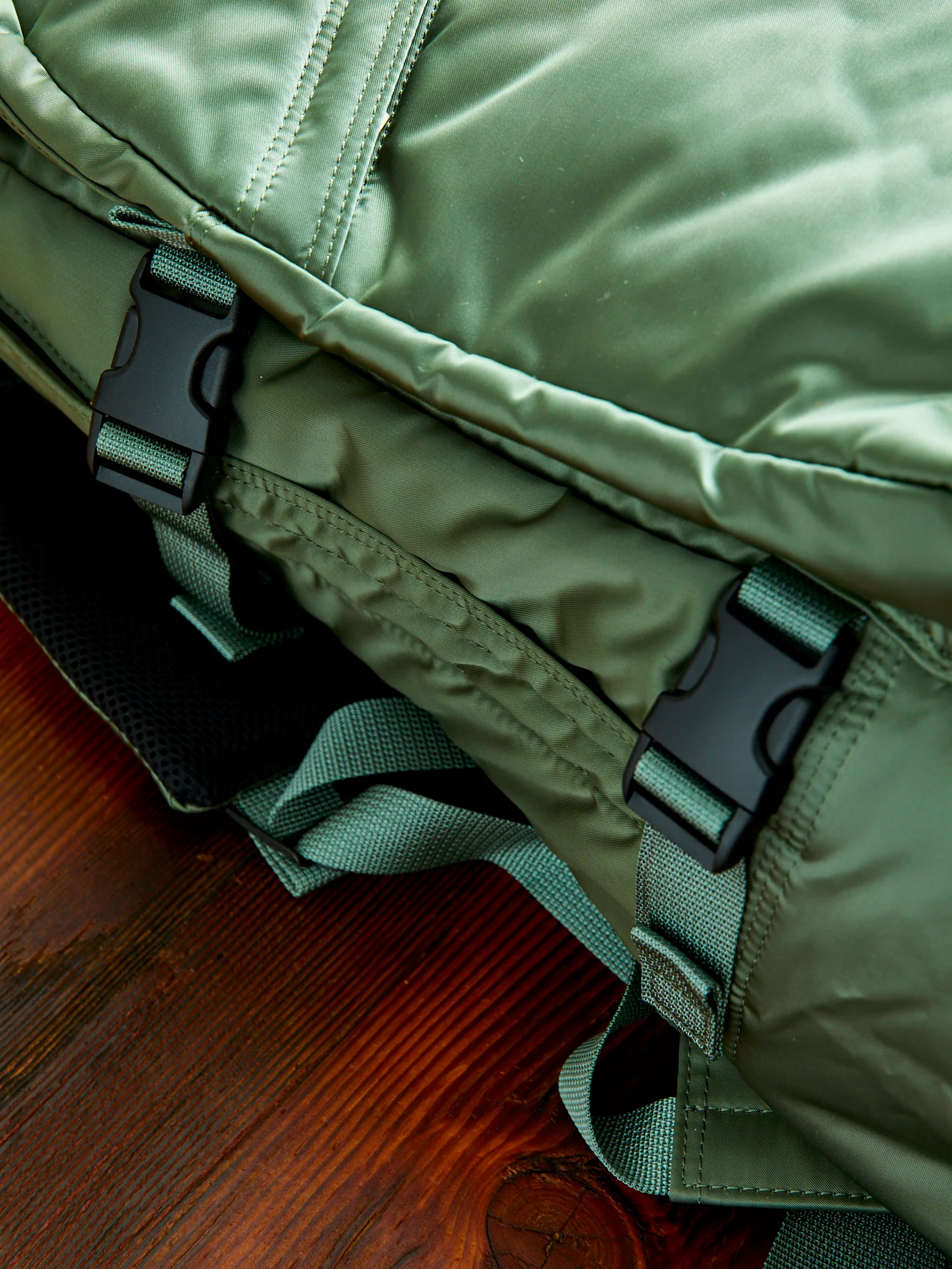 "Tanker" Daypack in Sage Green - Image 7