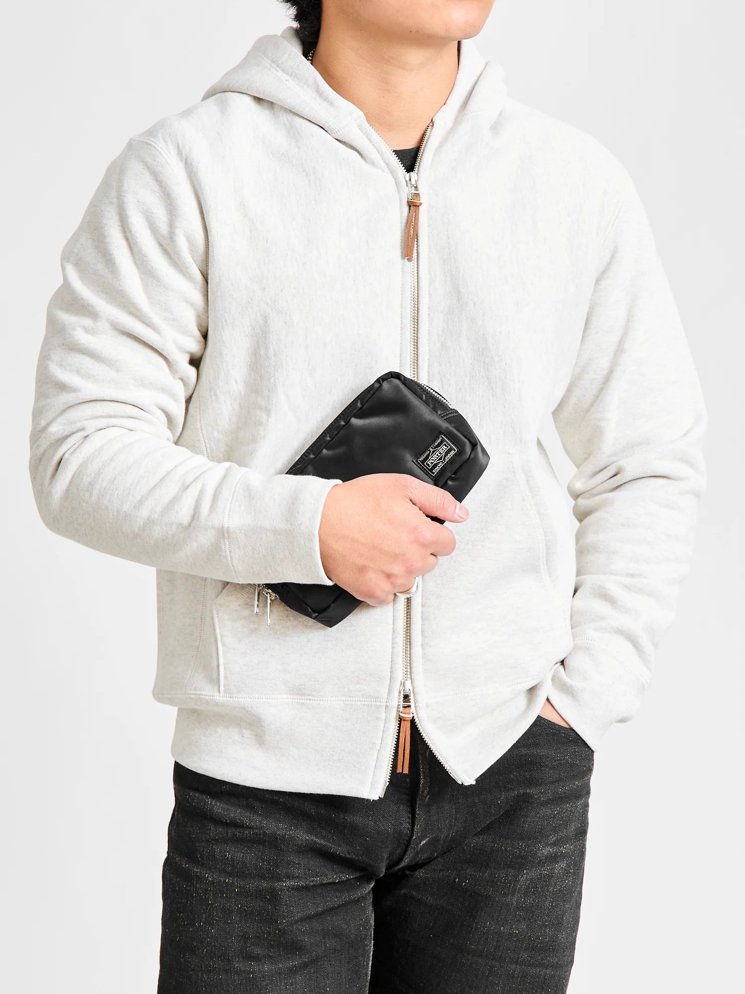 "Tanker" Pouch in Black - Image 2