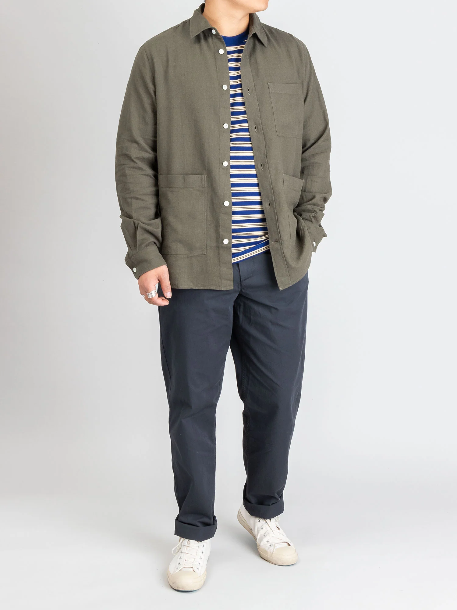 Thorsten Cotton Linen Shirt in Ivy Green - Image 10