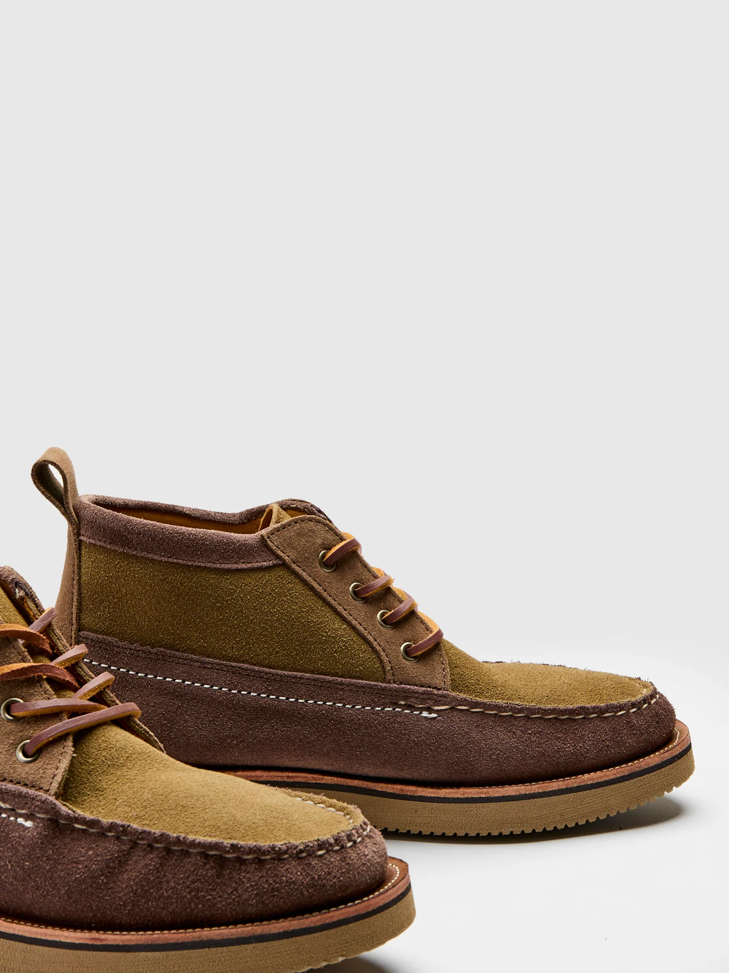 Trailside Chukka Boot in Chocolate Suede Combo - Image 4