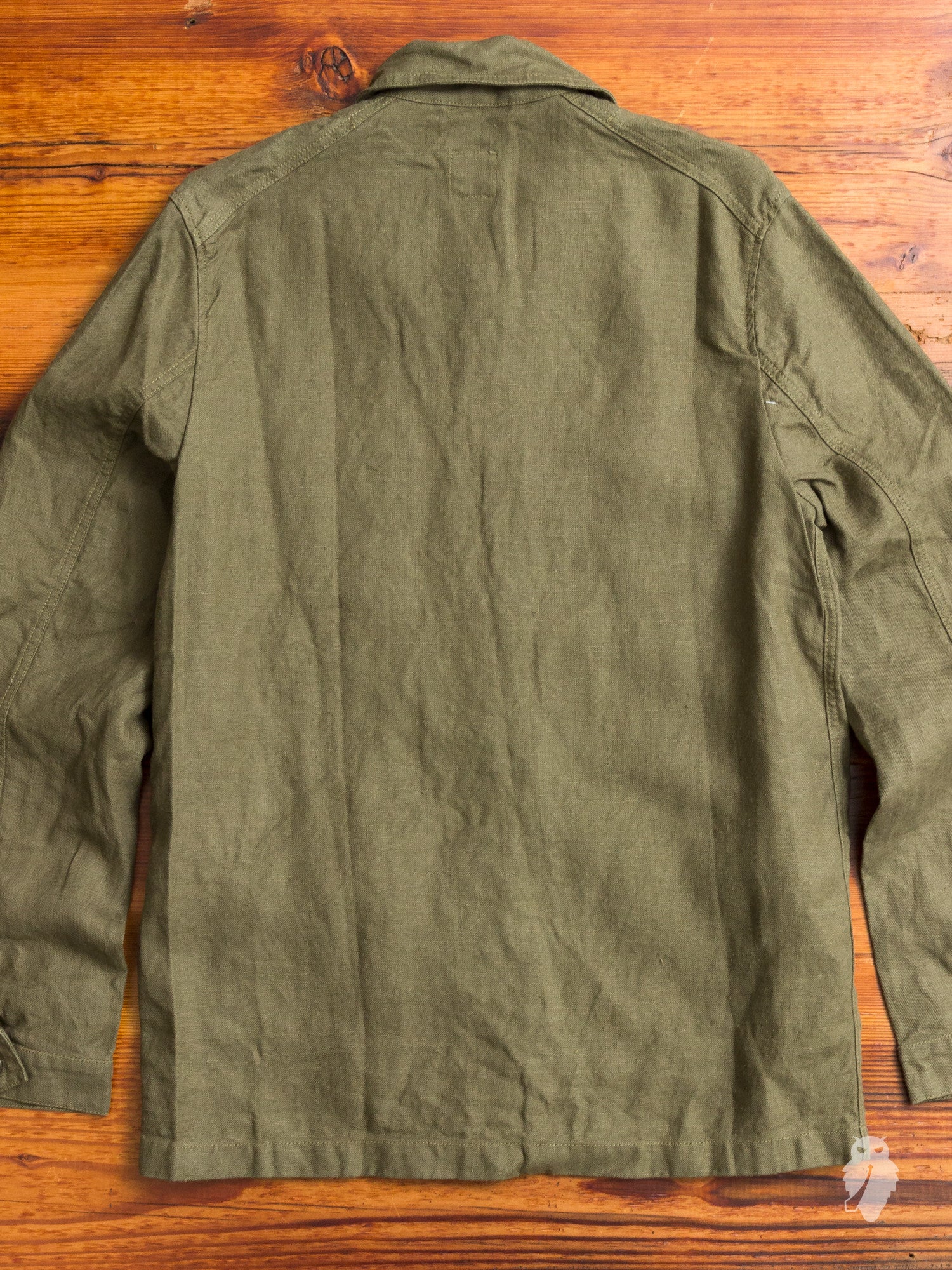 "Travail" Linen Work Jacket in Olive - Image 3