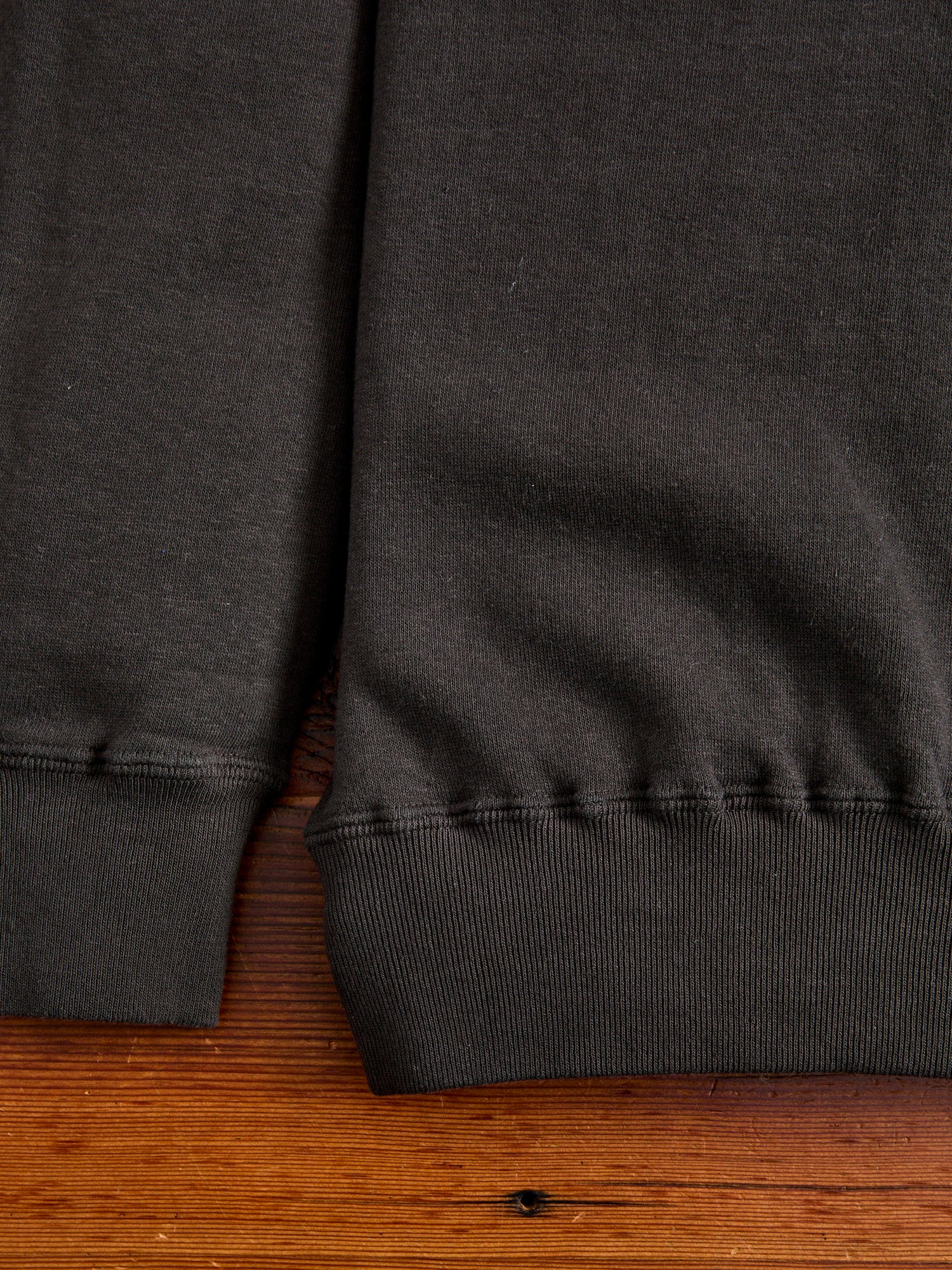 Tsuriami Loopwheel Sweatshirt in Sumikuro - Image 6