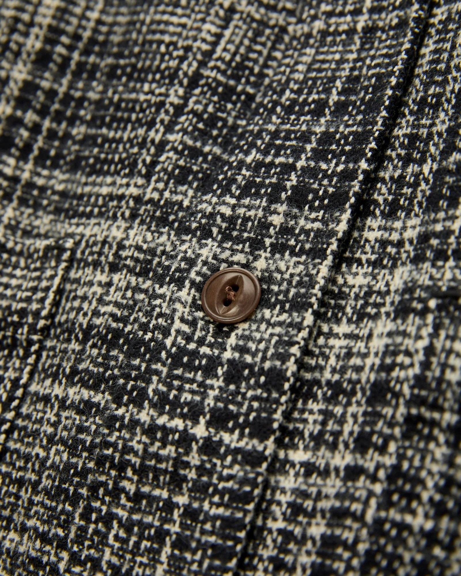Utility Flannel in Static Plaid - Image 4