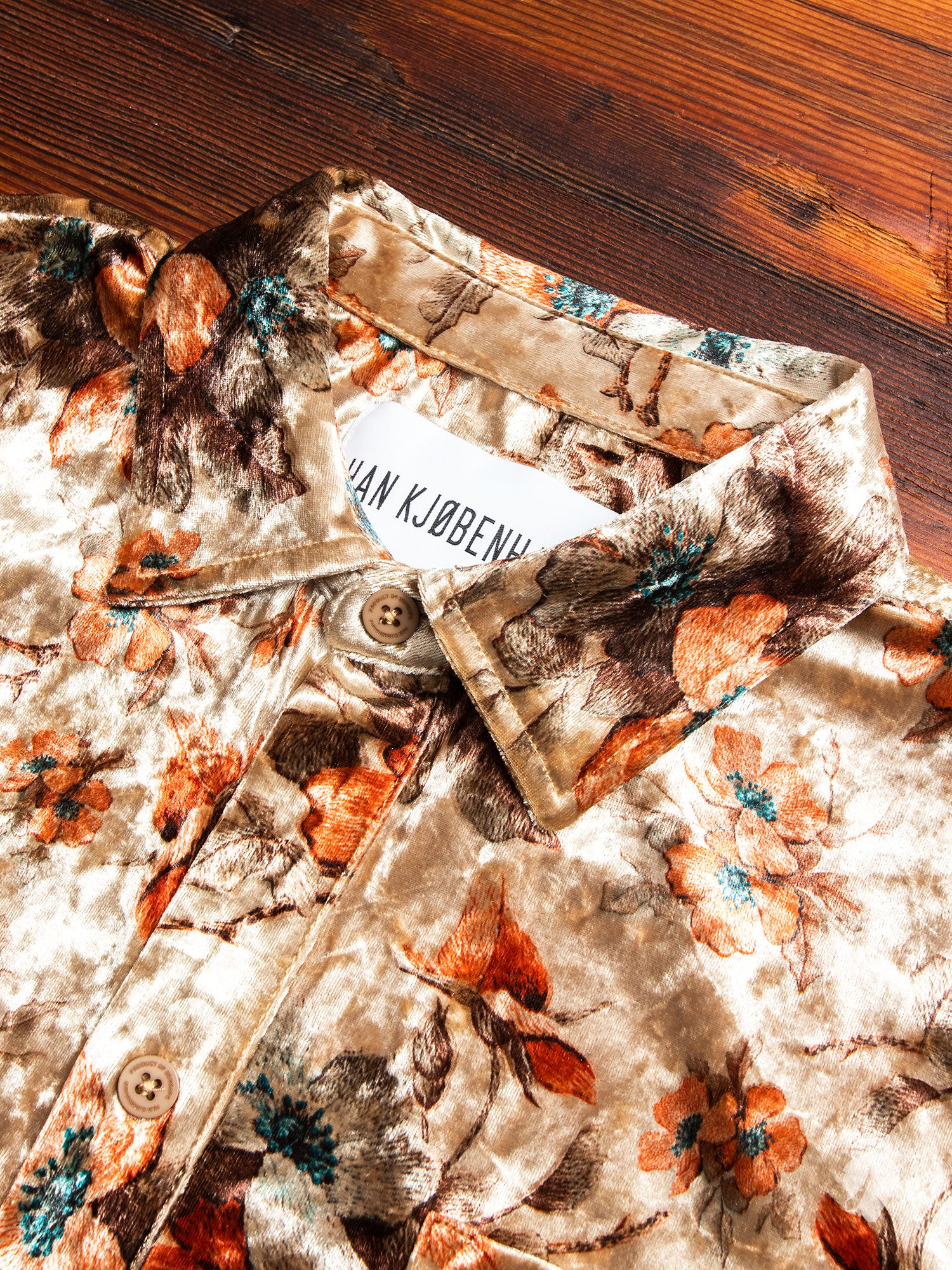 Velvet Flowers Button-Up Shirt in Bronze - Image 3