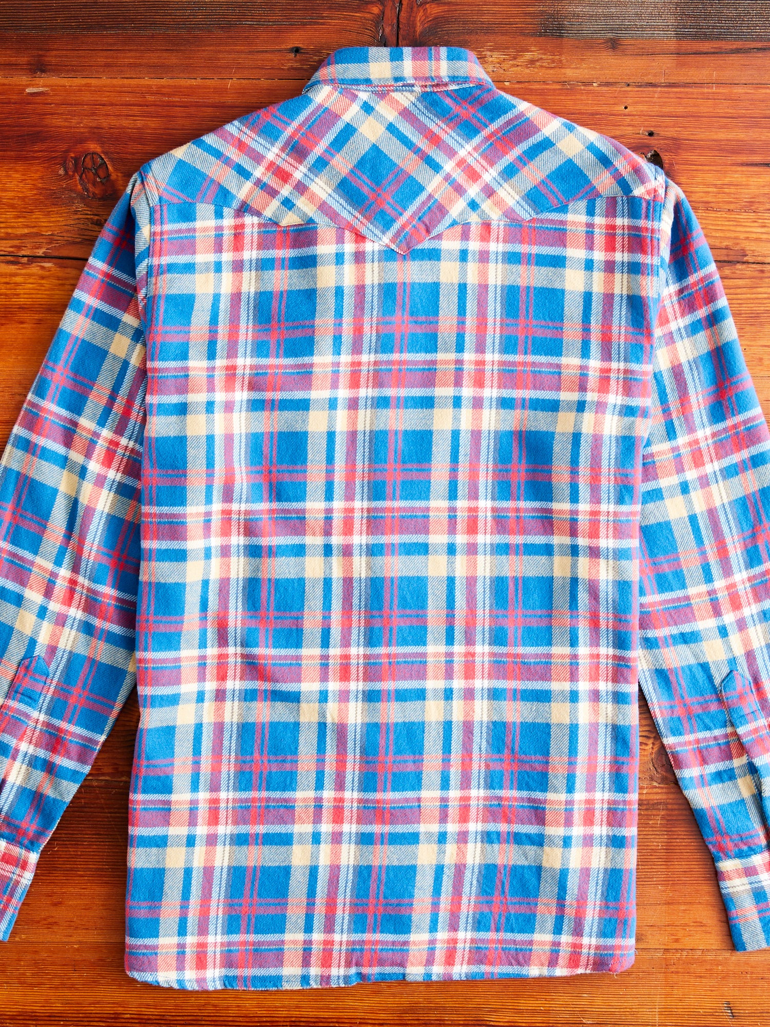 Washed Flannel Pearl Snap Shirt in Northwoods Plaids - Image 8