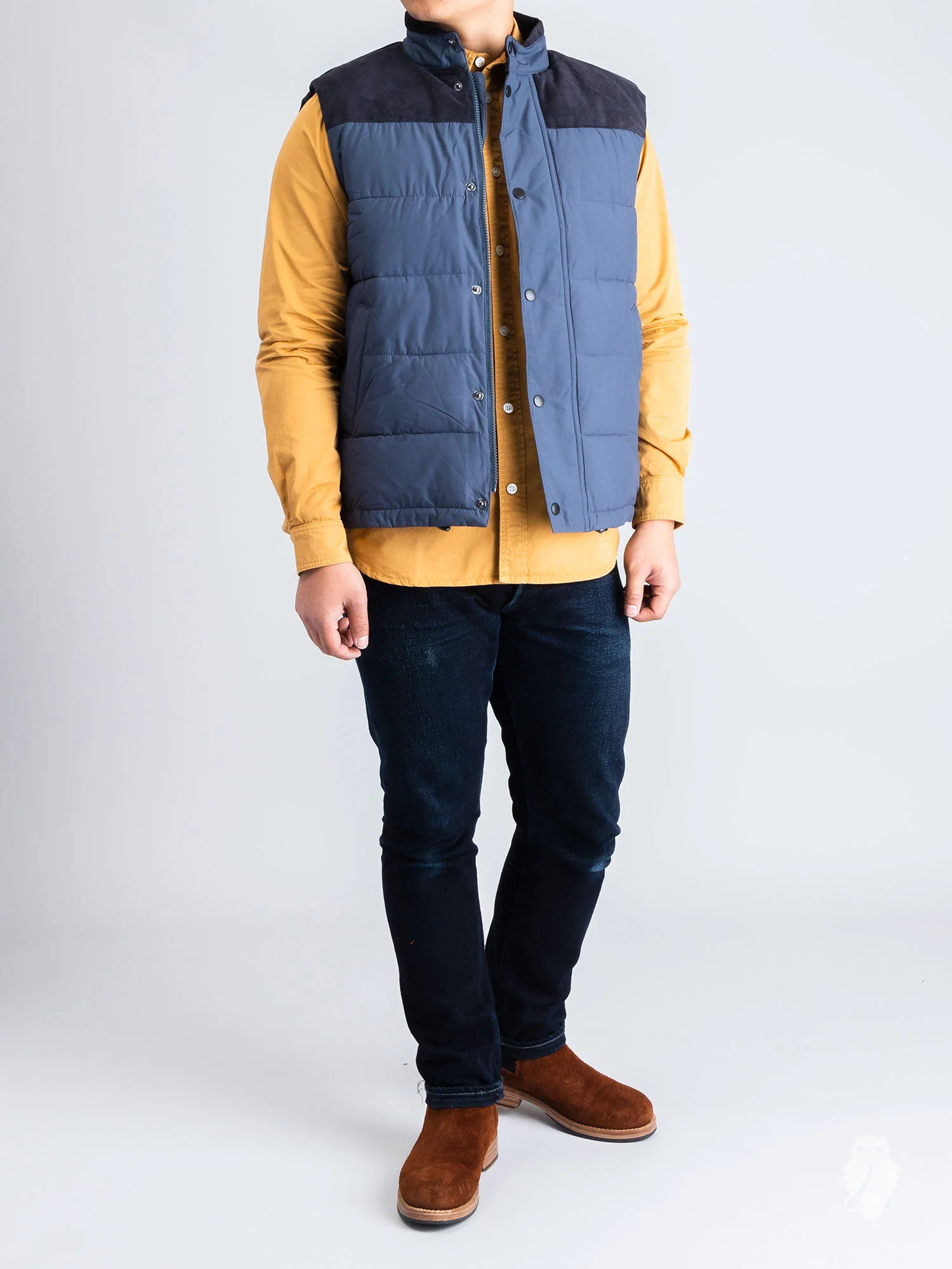 "Wisbech" Gilet in Navy - Image 12